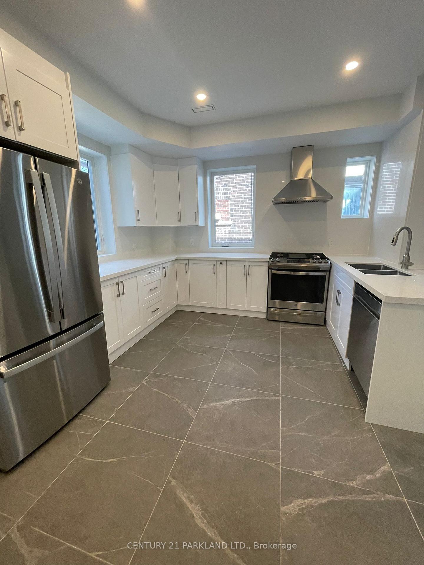 Photo 9 of Unit Main & Basement, 1840 Gerrard Street E, Toronto, Woodbine Corridor — HOMEH