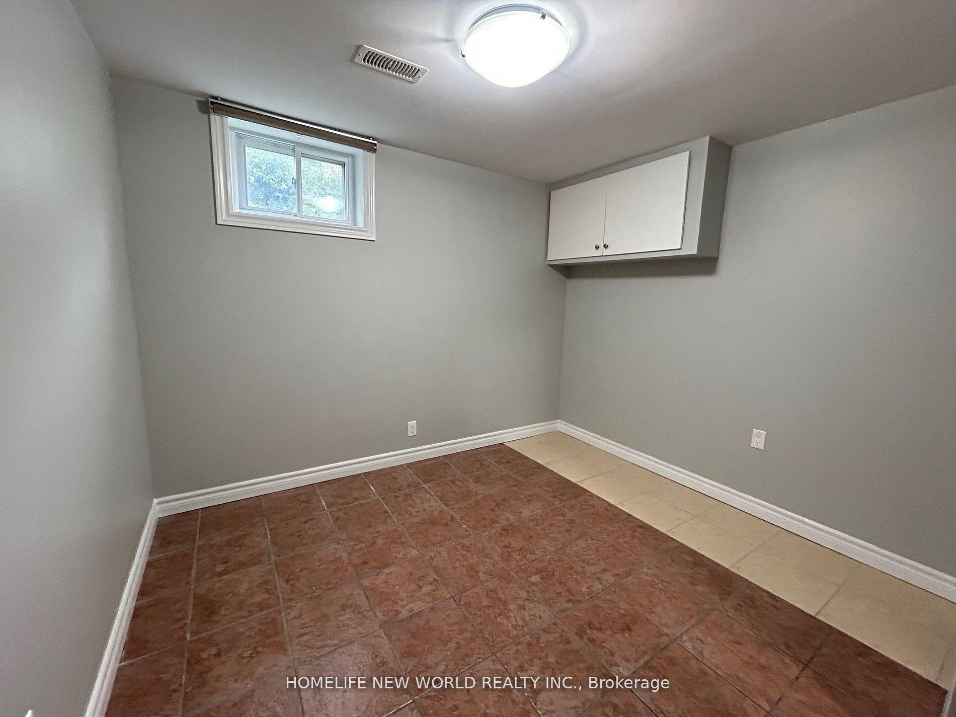 Photo 14 of Unit Bsmt, 37 Budea Crescent, Scarborough, Wexford-Maryvale — HOMEH