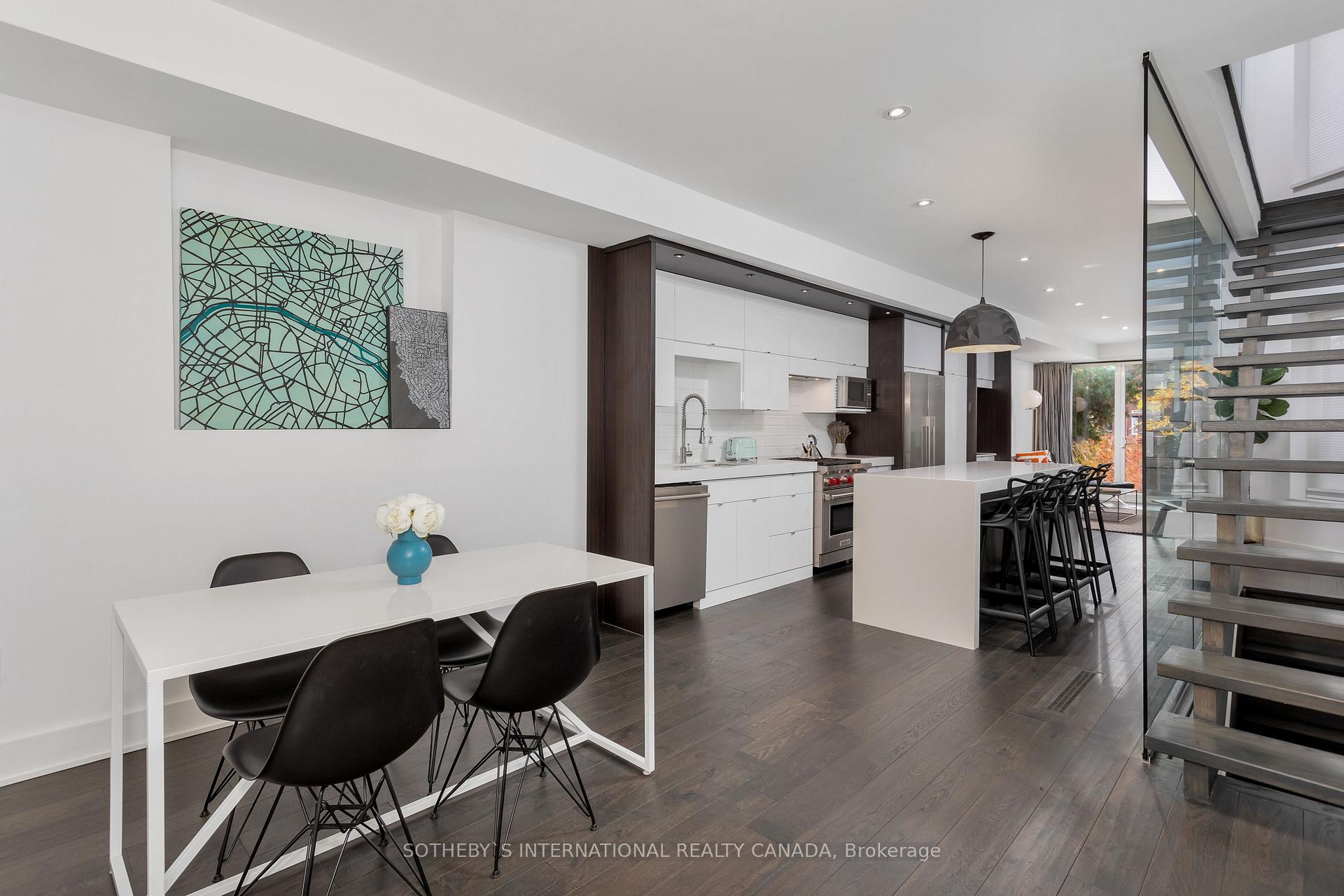 Photo 12 of 226 Lippincott Street, Toronto, University — HOMEH