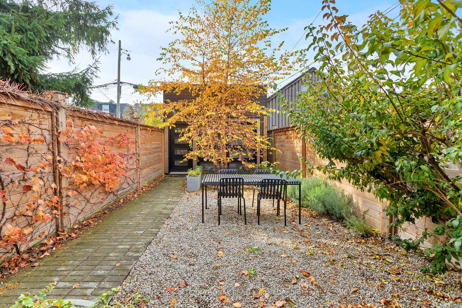 Photo 16 of 226 Lippincott Street, Toronto, University — HOMEH
