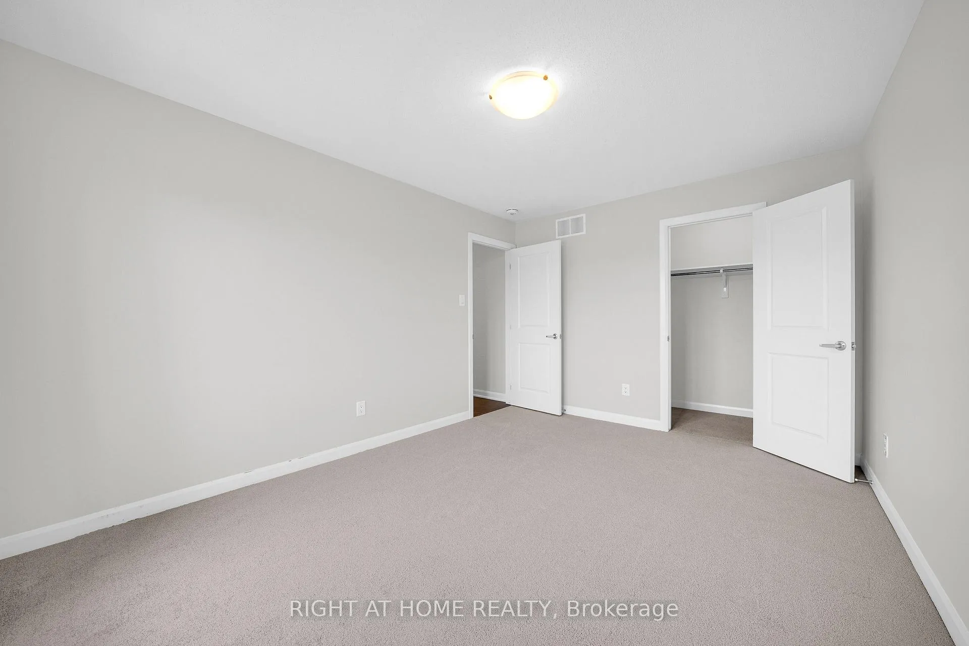 Photo 21 of 366 Cloyne Crescent, Ottawa, Barrhaven - Half Moon Bay — HOMEH