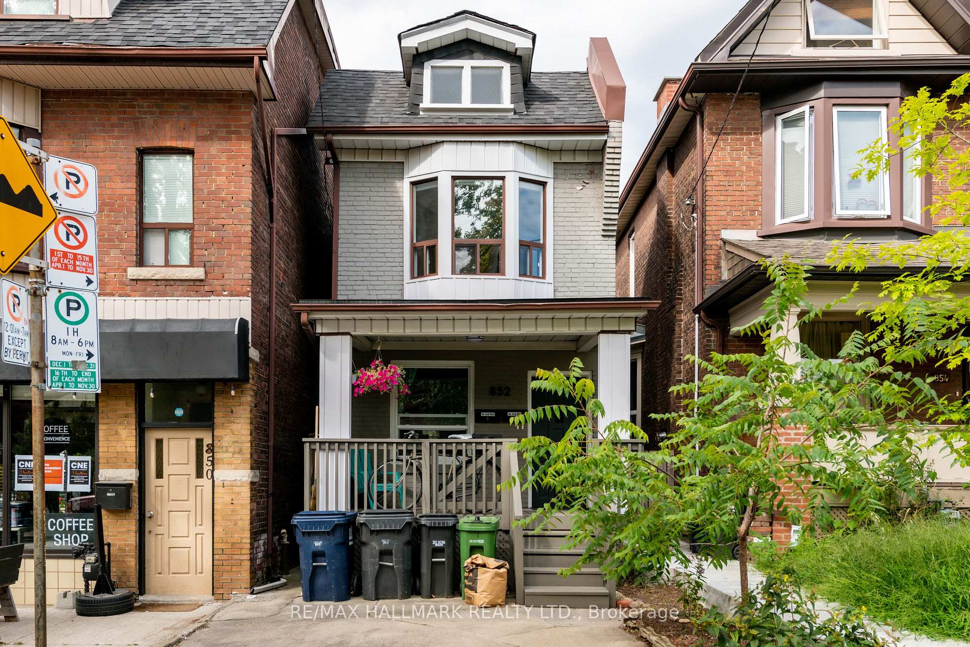 Photo 1 of 852 Carlaw Avenue, Toronto, Playter Estates-Danforth — HOMEH