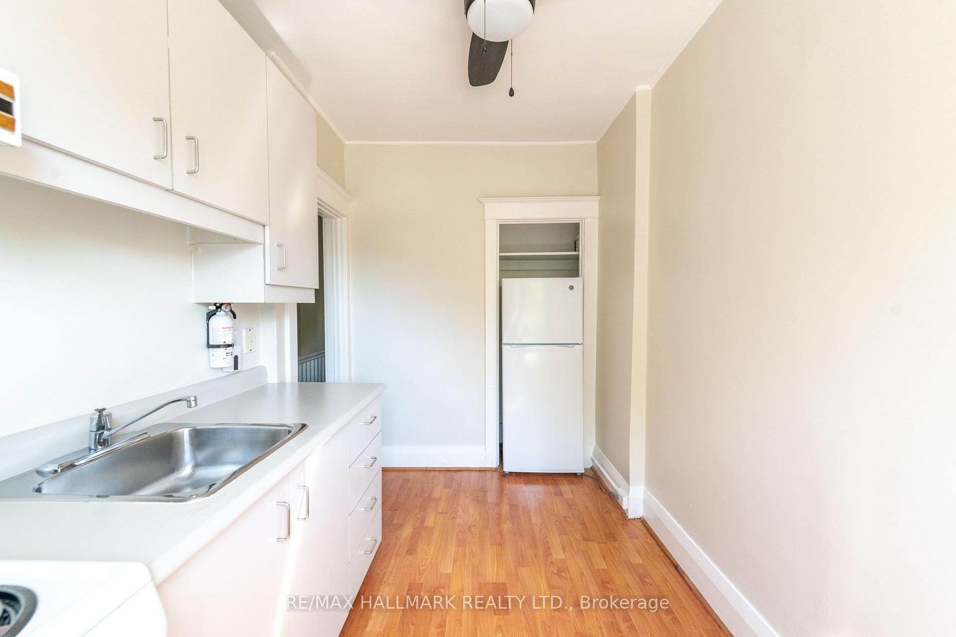 Photo 9 of 852 Carlaw Avenue, Toronto, Playter Estates-Danforth — HOMEH