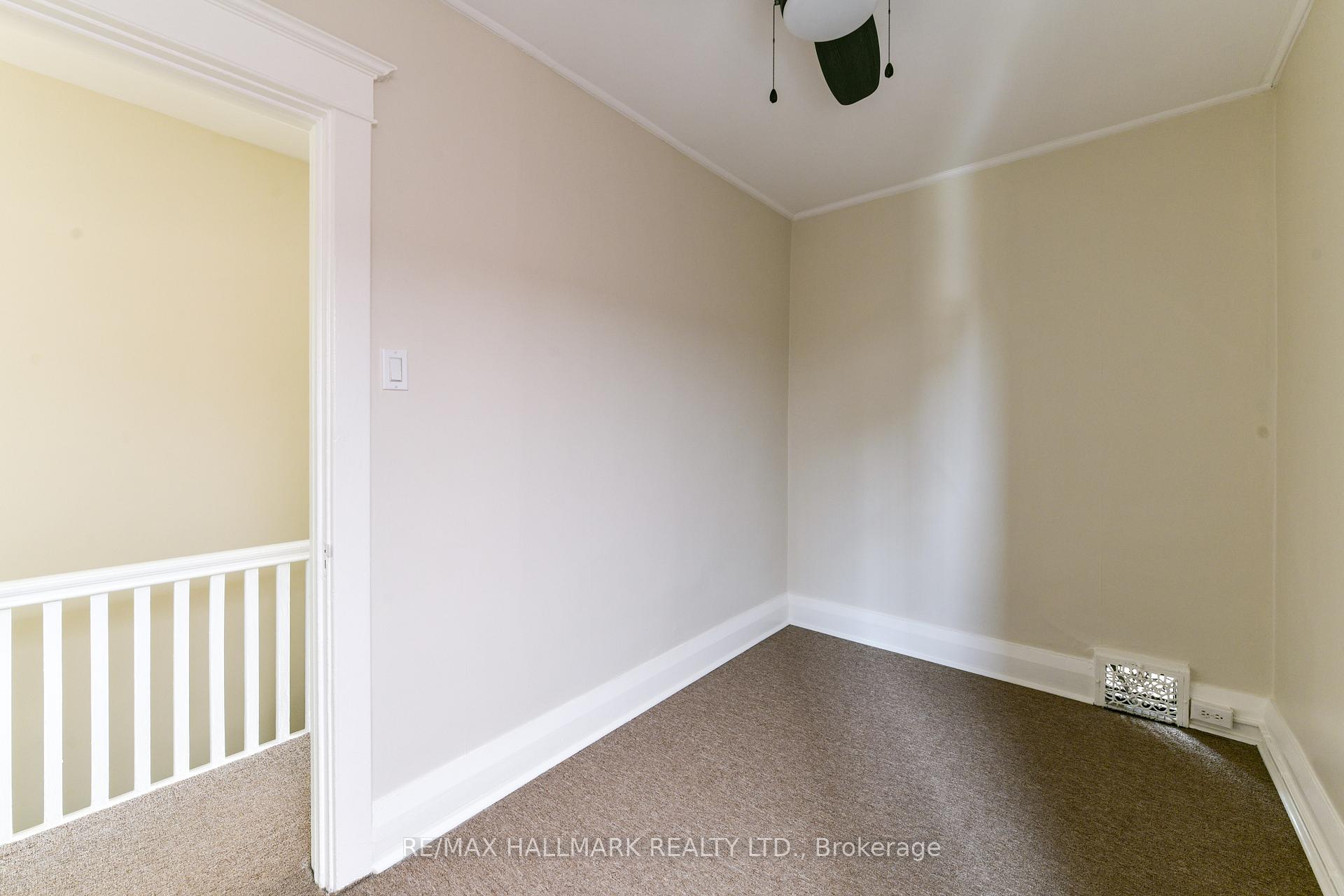 Photo 18 of 852 Carlaw Avenue, Toronto, Playter Estates-Danforth — HOMEH