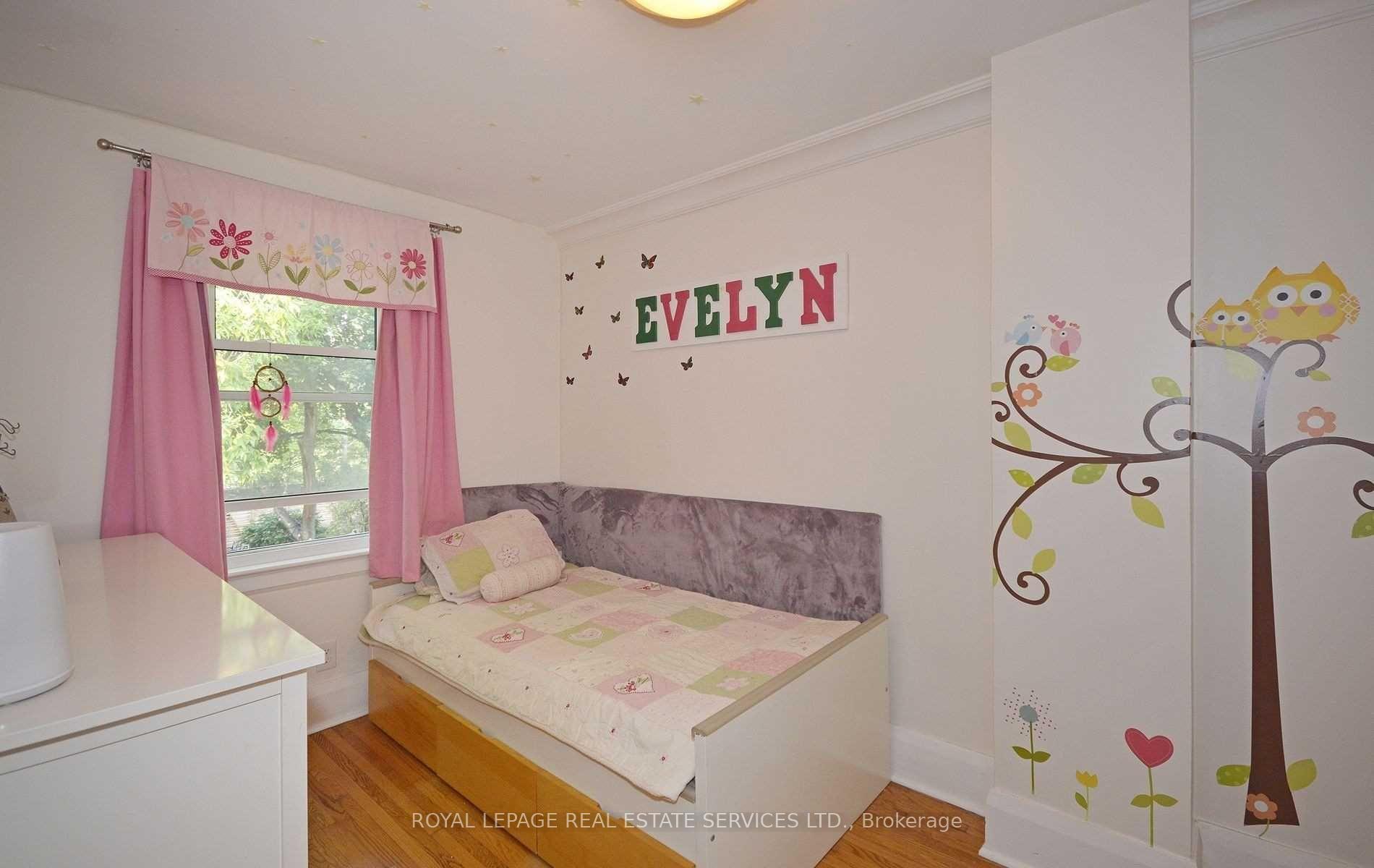 Photo 15 of 74 Oakcrest Avenue, Toronto, East End-Danforth — HOMEH