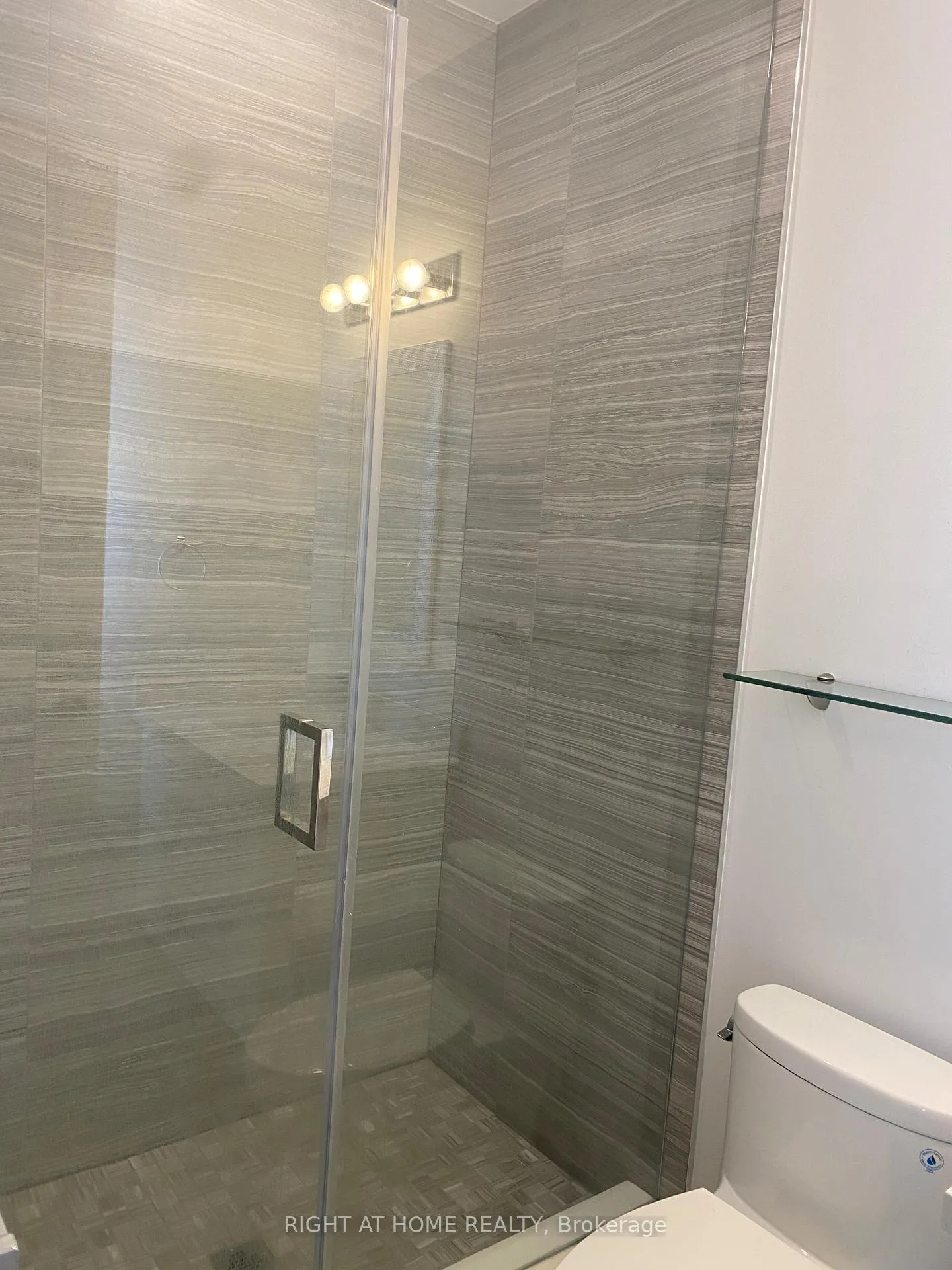 Photo 7 of Unit A, 72 Old Mosley Street, Wasaga Beach — HOMEH