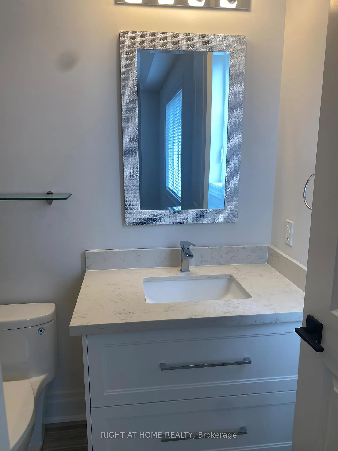 Photo 8 of Unit A, 72 Old Mosley Street, Wasaga Beach — HOMEH