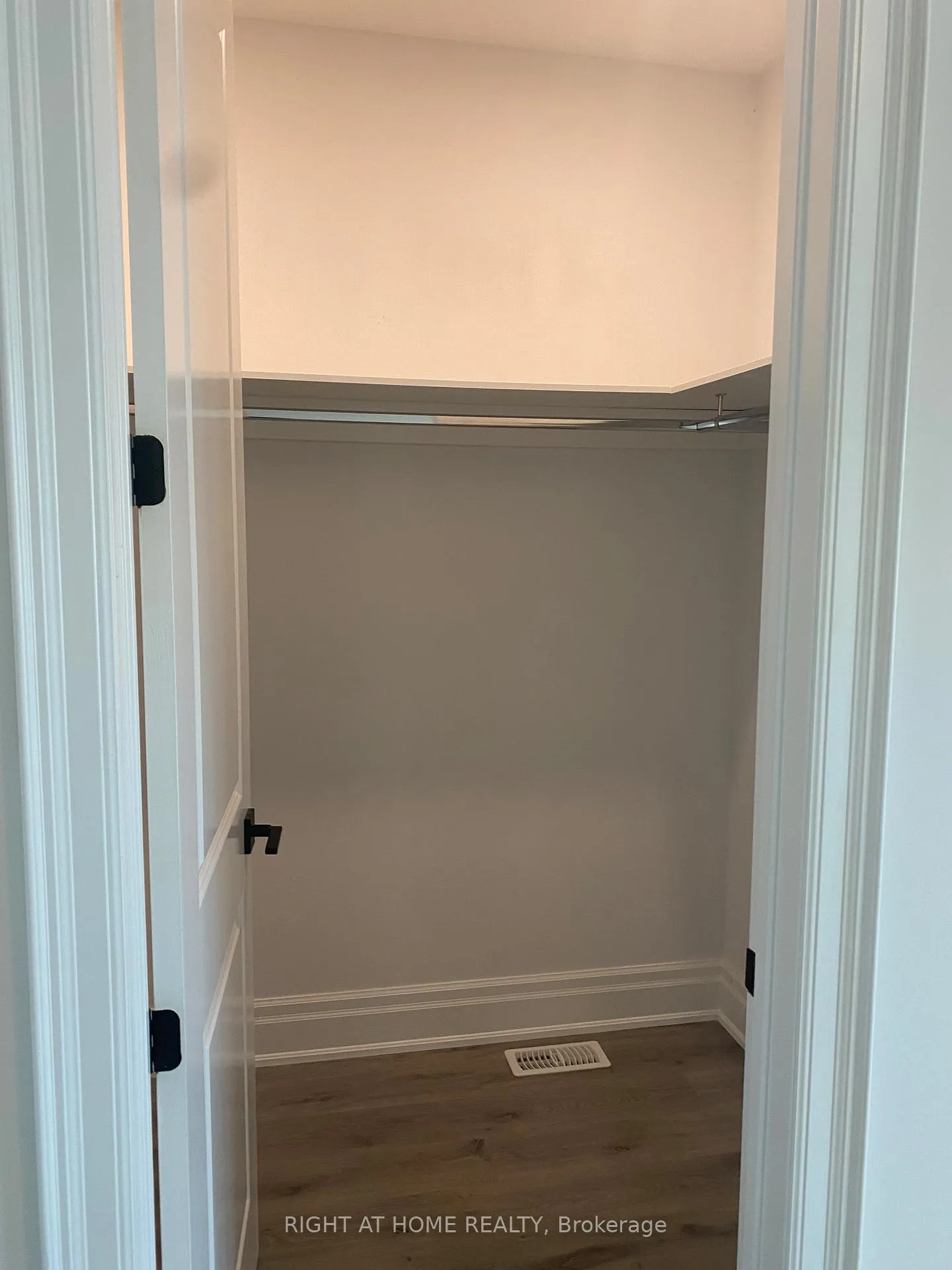 Photo 9 of Unit A, 72 Old Mosley Street, Wasaga Beach — HOMEH