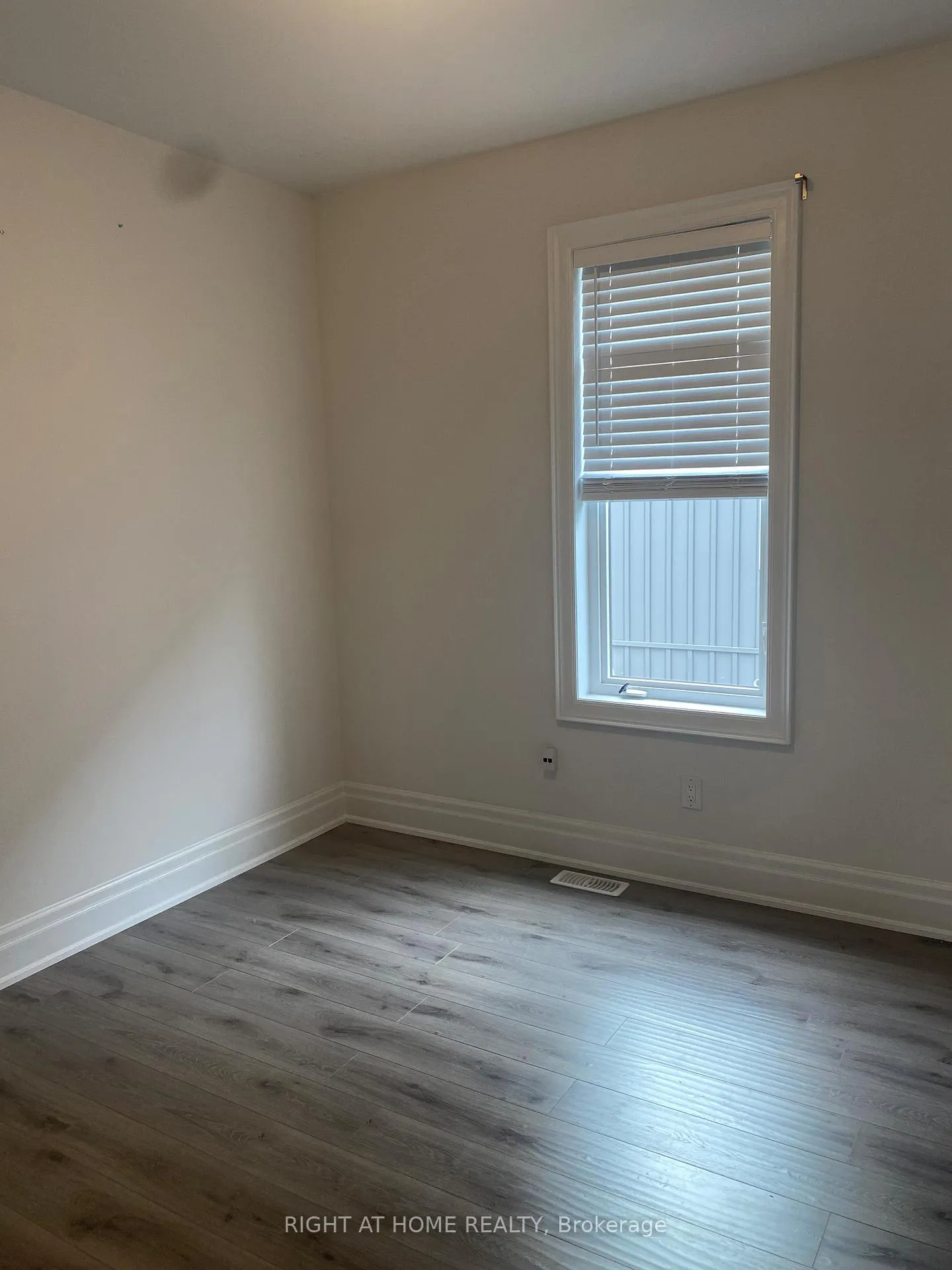 Photo 10 of Unit A, 72 Old Mosley Street, Wasaga Beach — HOMEH