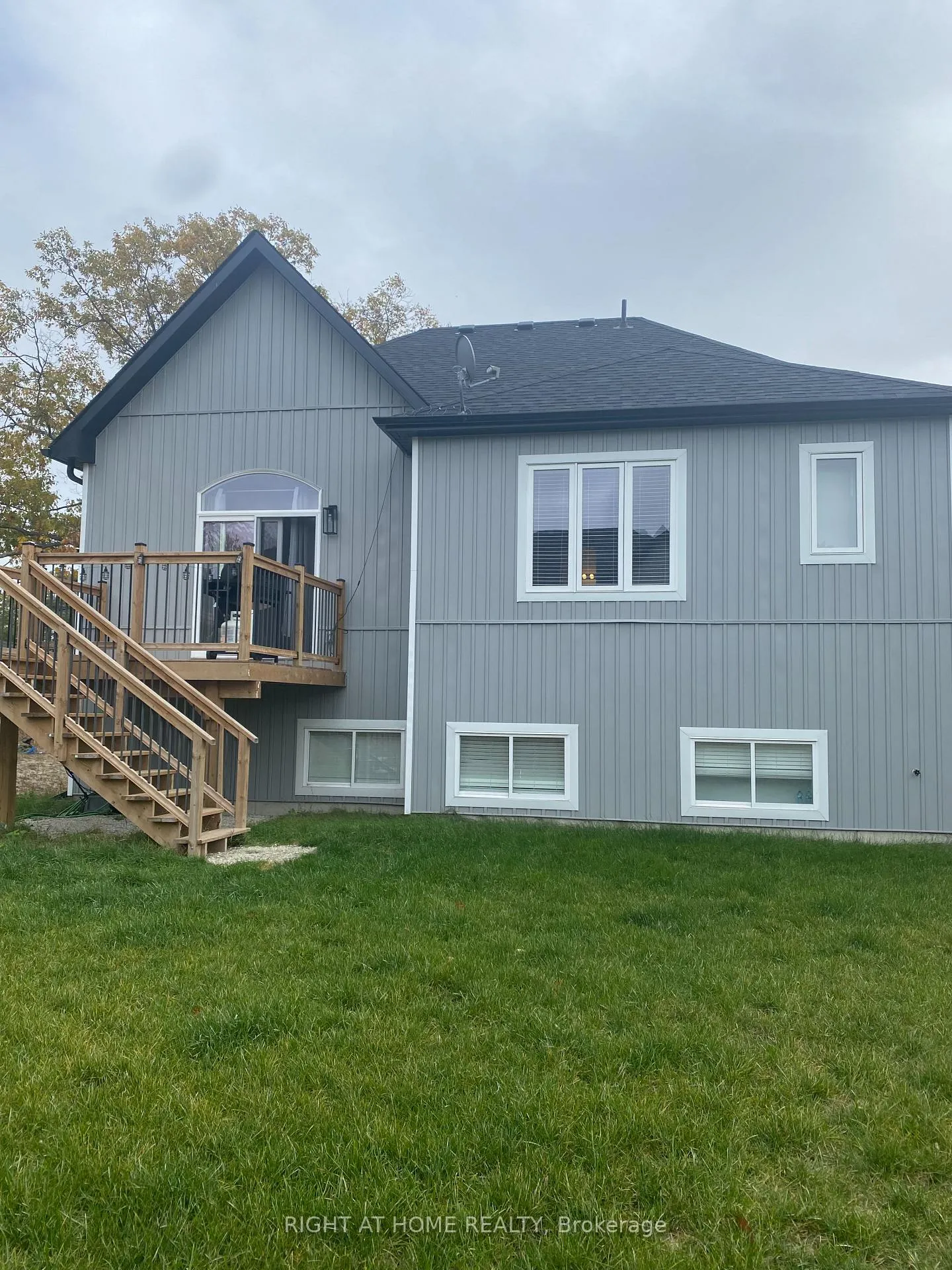 Photo 15 of Unit A, 72 Old Mosley Street, Wasaga Beach — HOMEH