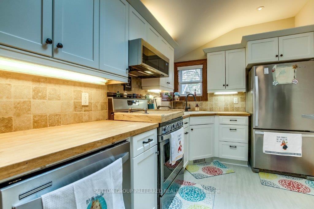 Photo 13 of 2517 Queen Street, Strathroy-Caradoc, Mount Brydges — HOMEH