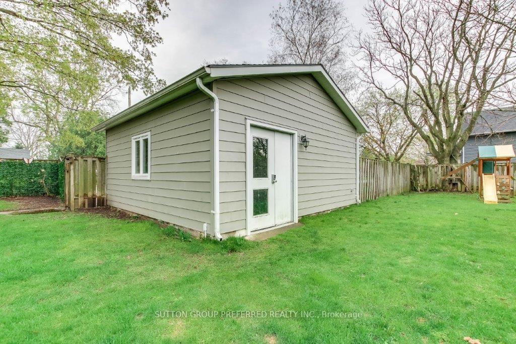 Photo 29 of 2517 Queen Street, Strathroy-Caradoc, Mount Brydges — HOMEH
