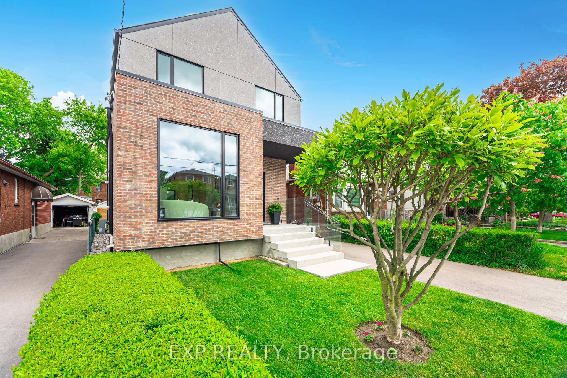 Photo 39 of 108 Sammon Avenue, Toronto, Danforth Village-East York — HOMEH