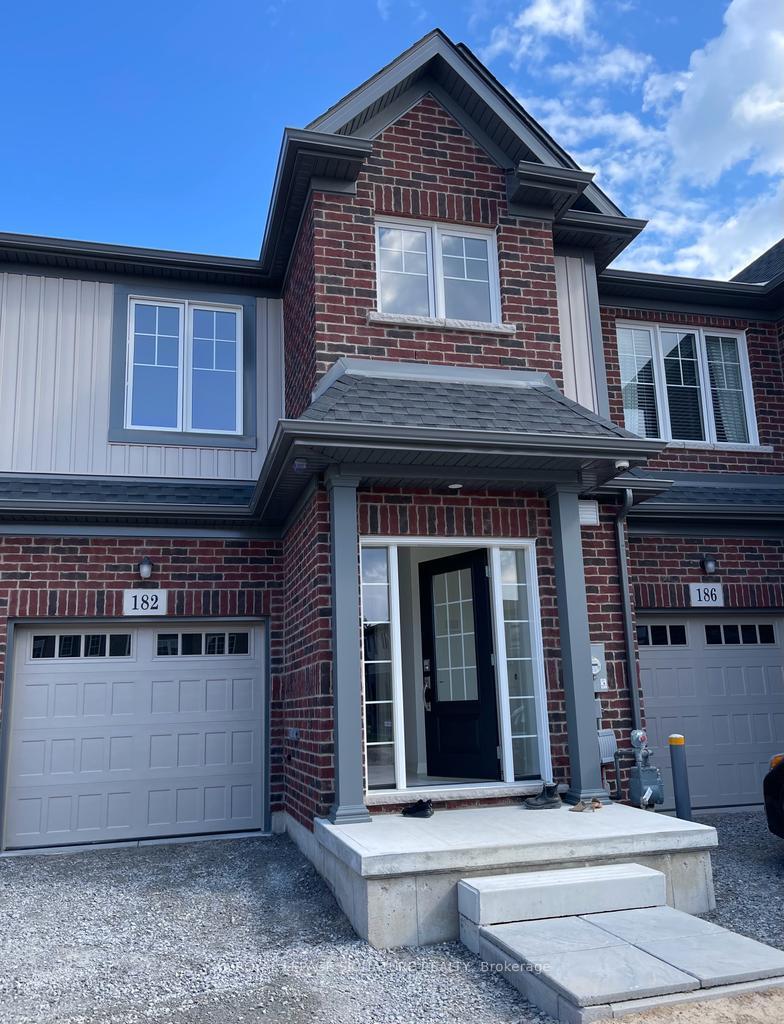Photo 2 of 182 Bur Oak Drive, Thorold, Confederation Heights — HOMEH