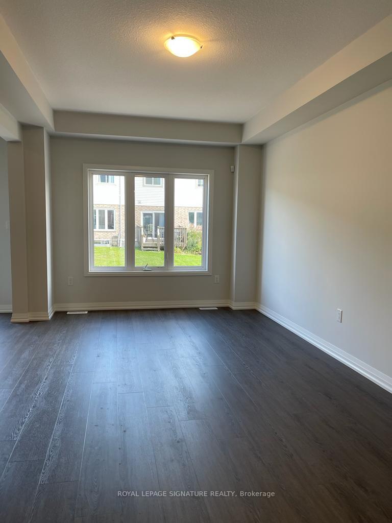 Photo 10 of 182 Bur Oak Drive, Thorold, Confederation Heights — HOMEH