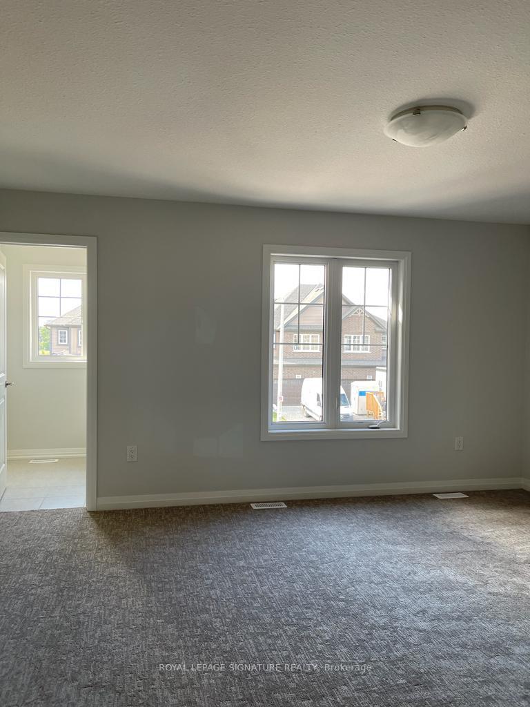 Photo 14 of 182 Bur Oak Drive, Thorold, Confederation Heights — HOMEH