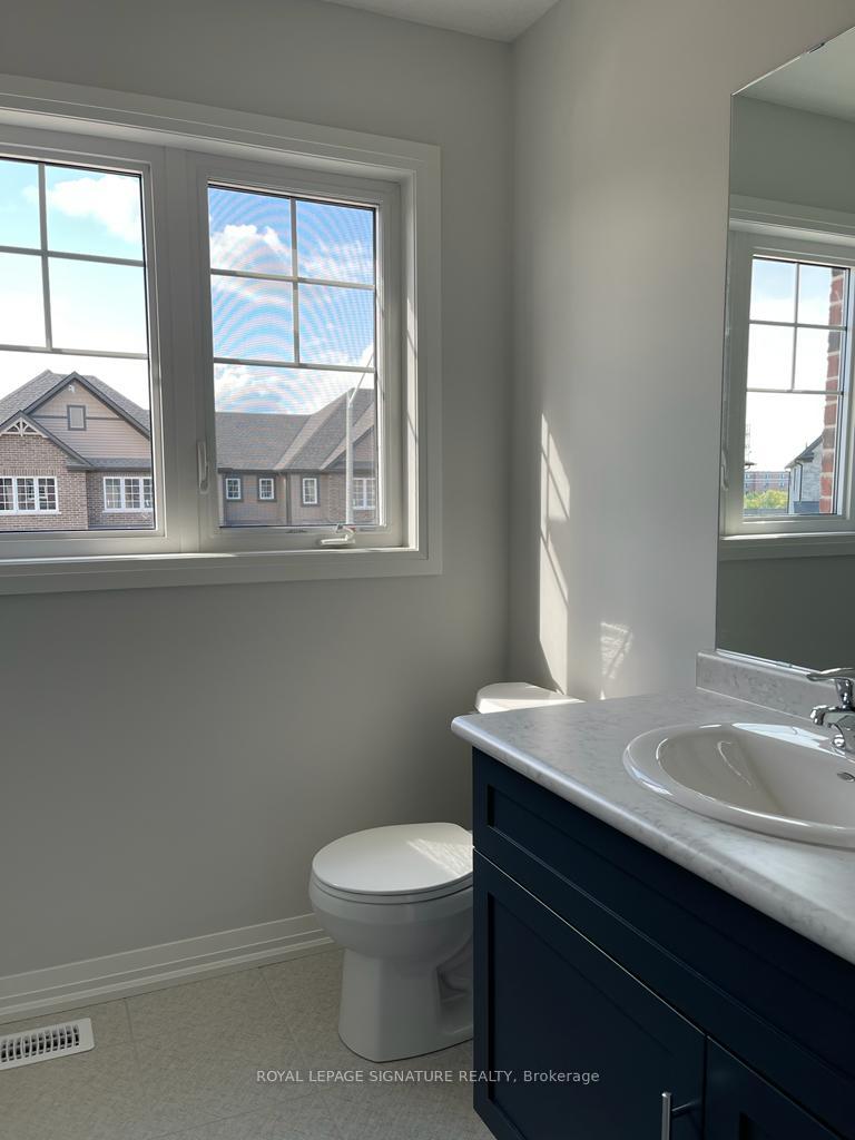 Photo 15 of 182 Bur Oak Drive, Thorold, Confederation Heights — HOMEH