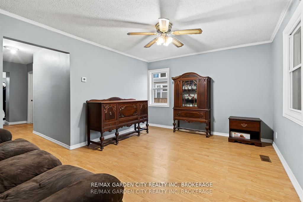 Photo 8 of 112 Clara Street, Thorold, Allanburg/Thorold South — HOMEH