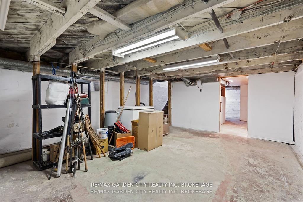Photo 17 of 112 Clara Street, Thorold, Allanburg/Thorold South — HOMEH