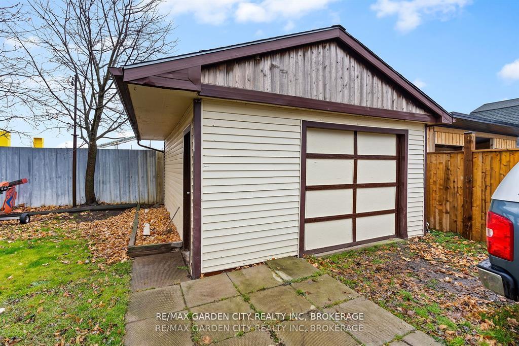 Photo 19 of 112 Clara Street, Thorold, Allanburg/Thorold South — HOMEH