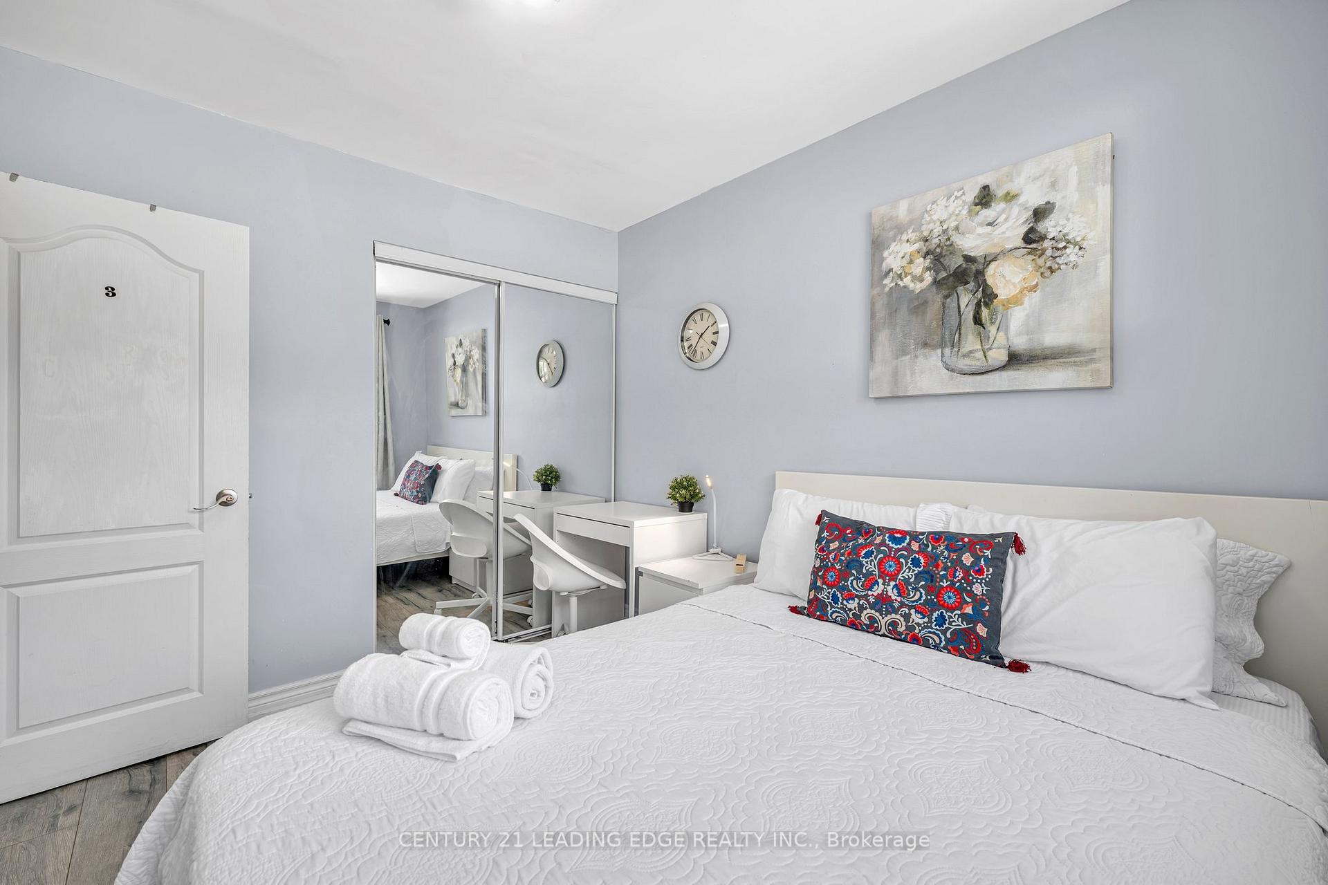 Photo 15 of 71 Treverton Drive, Scarborough, Ionview — HOMEH