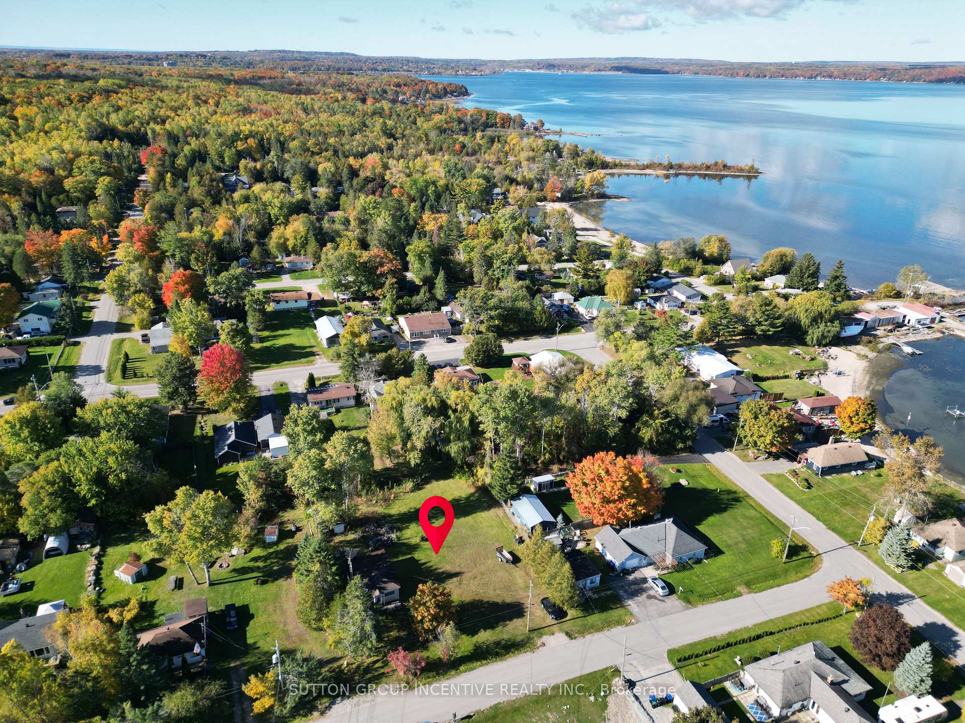 Photo 1 of 136-140 Limestone Road, Tay, Port McNicoll — HOMEH