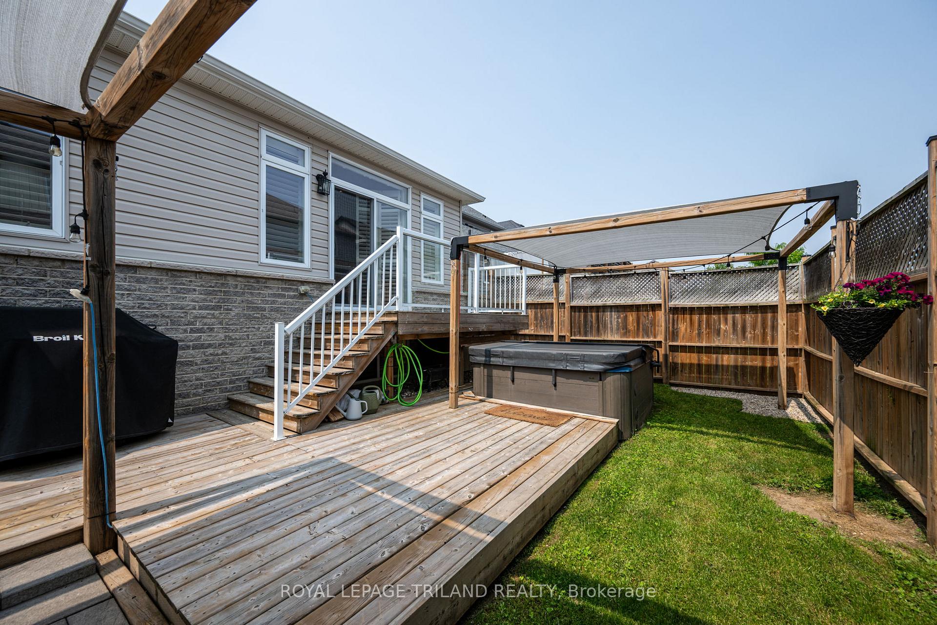 Photo 27 of 32 Willis Avenue, Strathroy-Caradoc, SE — HOMEH
