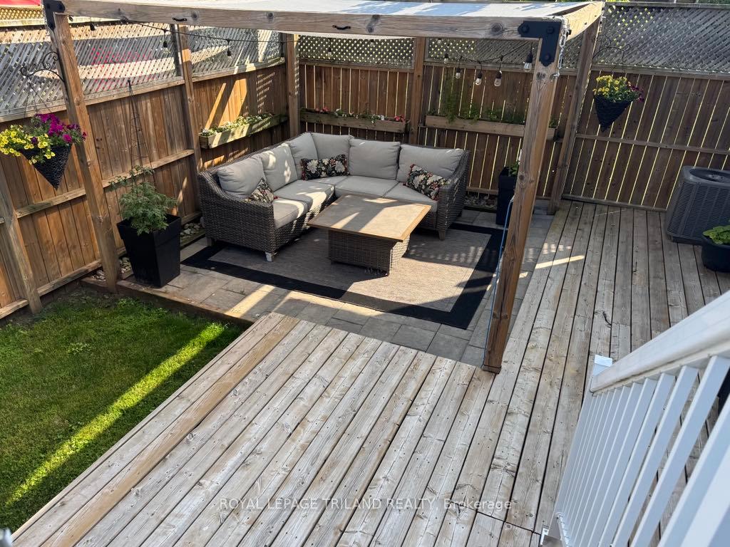 Photo 38 of 32 Willis Avenue, Strathroy-Caradoc, SE — HOMEH