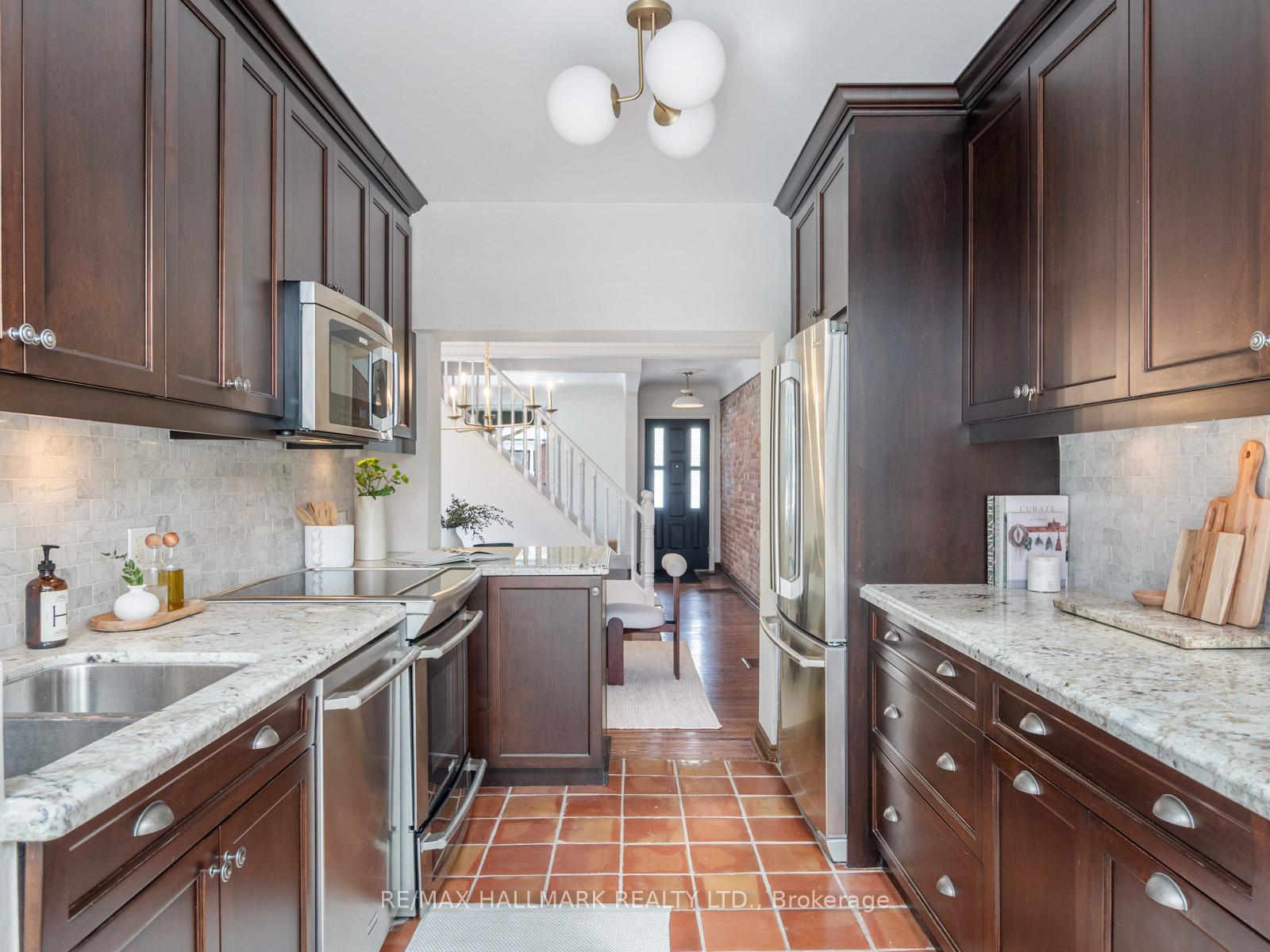 Photo 16 of 49 Dearbourne Avenue, Toronto, North Riverdale — HOMEH