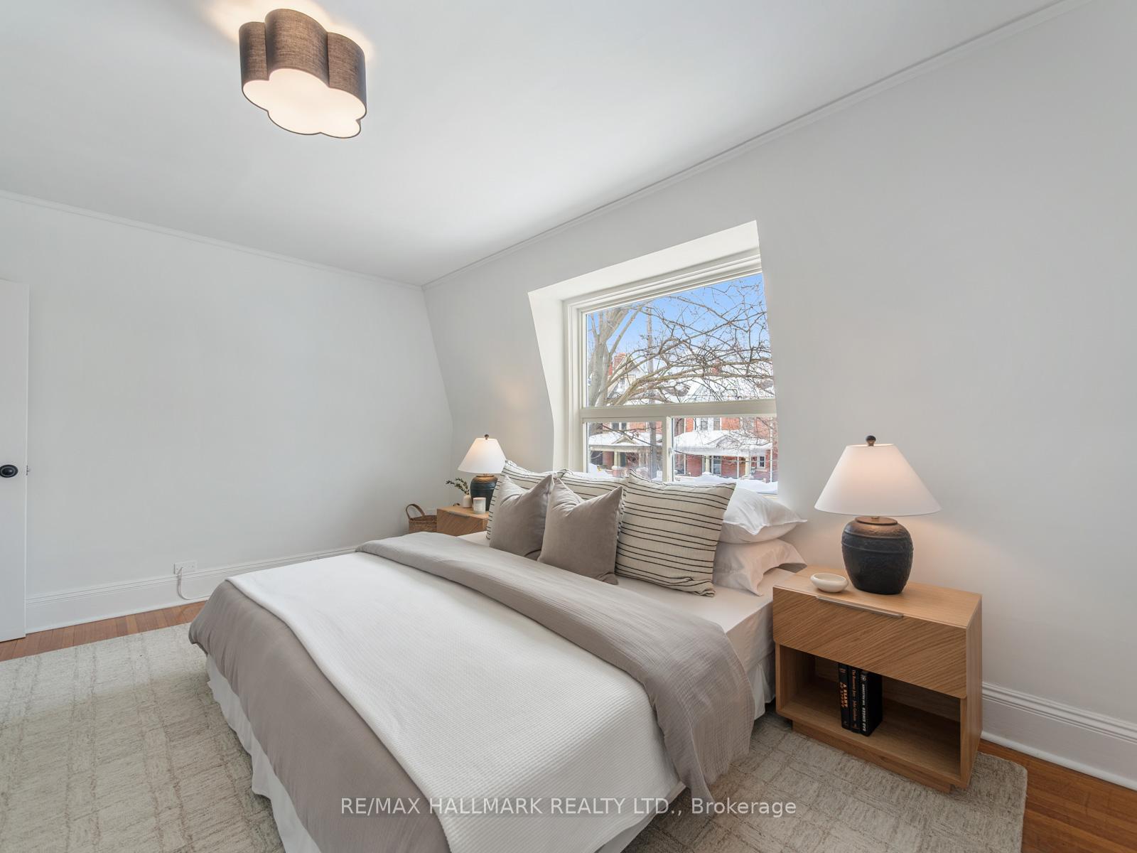 Photo 23 of 49 Dearbourne Avenue, Toronto, North Riverdale — HOMEH