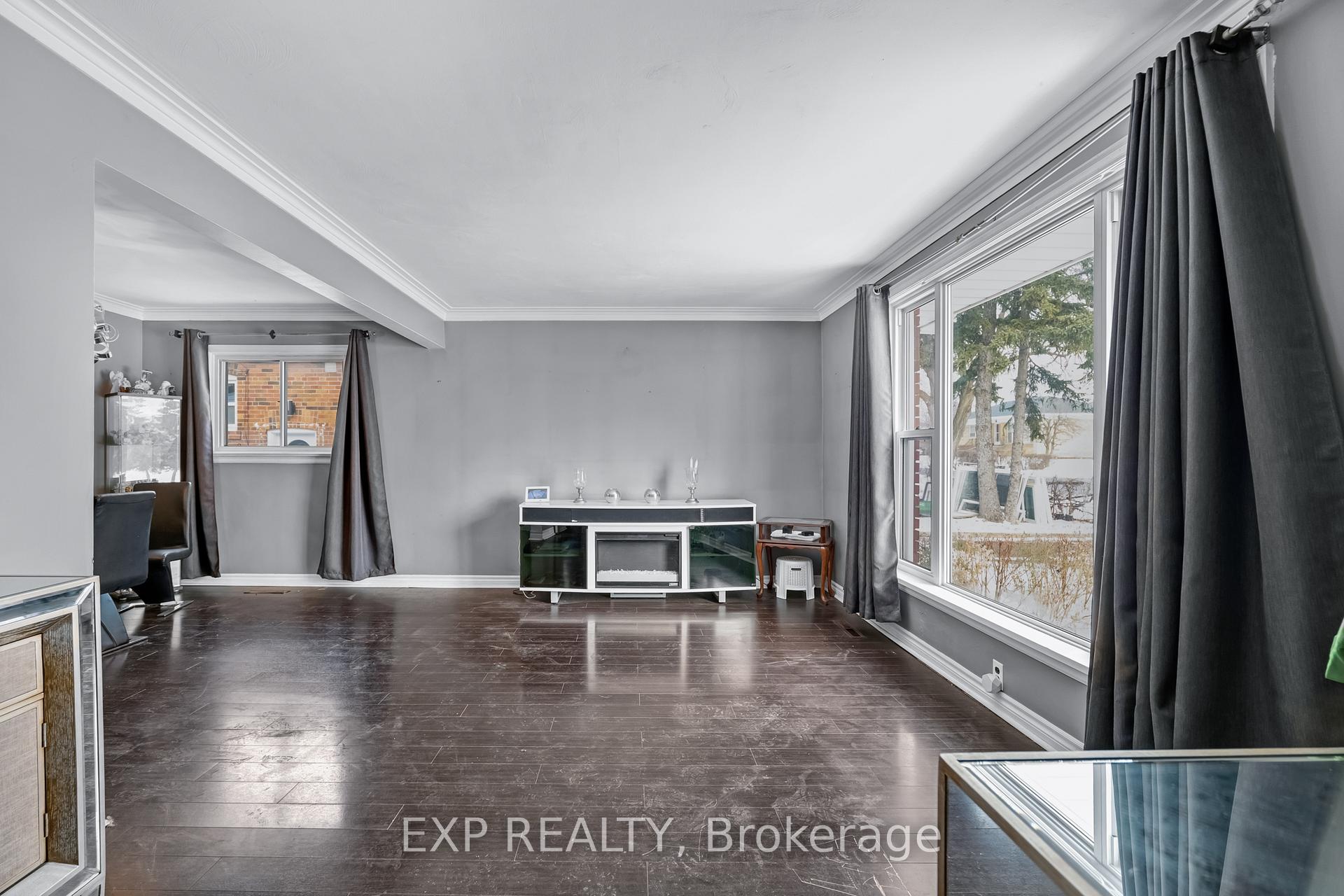Photo 5 of 18 Lewiston Road, Scarborough, Dorset Park — HOMEH