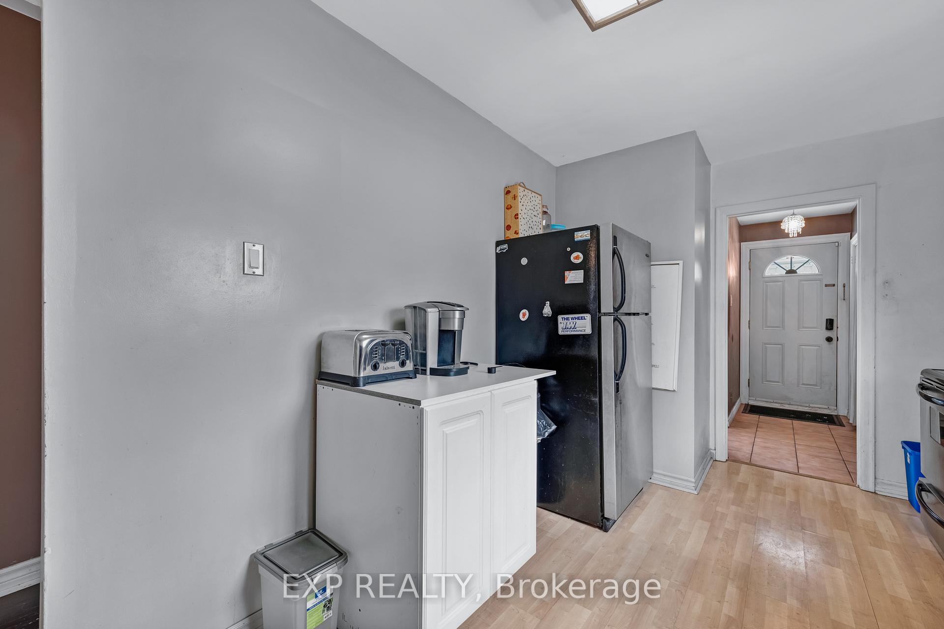 Photo 13 of 18 Lewiston Road, Scarborough, Dorset Park — HOMEH