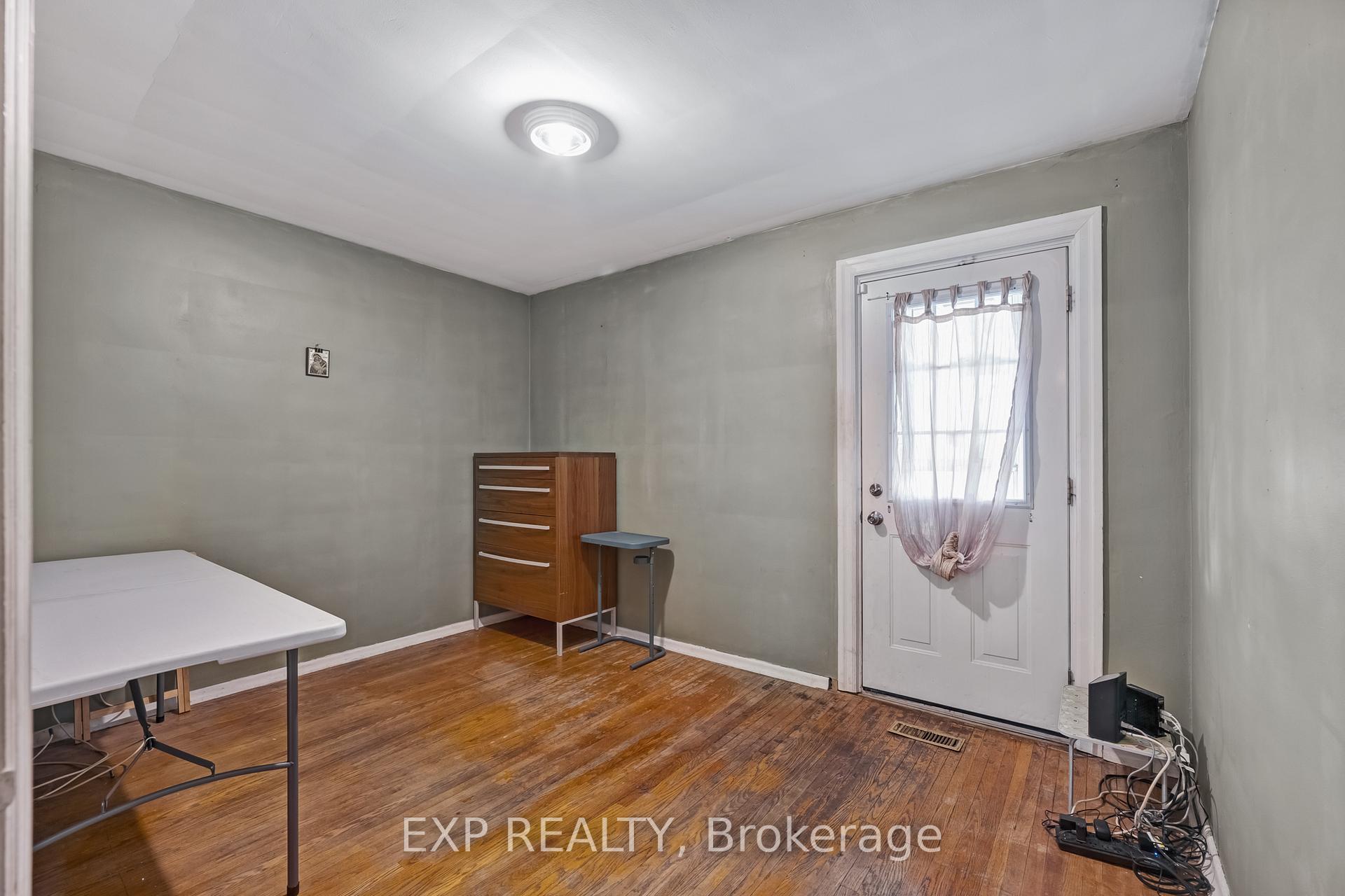 Photo 18 of 18 Lewiston Road, Scarborough, Dorset Park — HOMEH