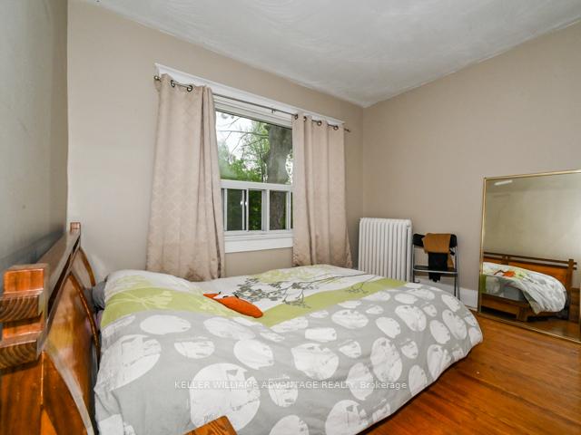 Photo 19 of 127 Oakcrest Avenue, Toronto, East End-Danforth — HOMEH