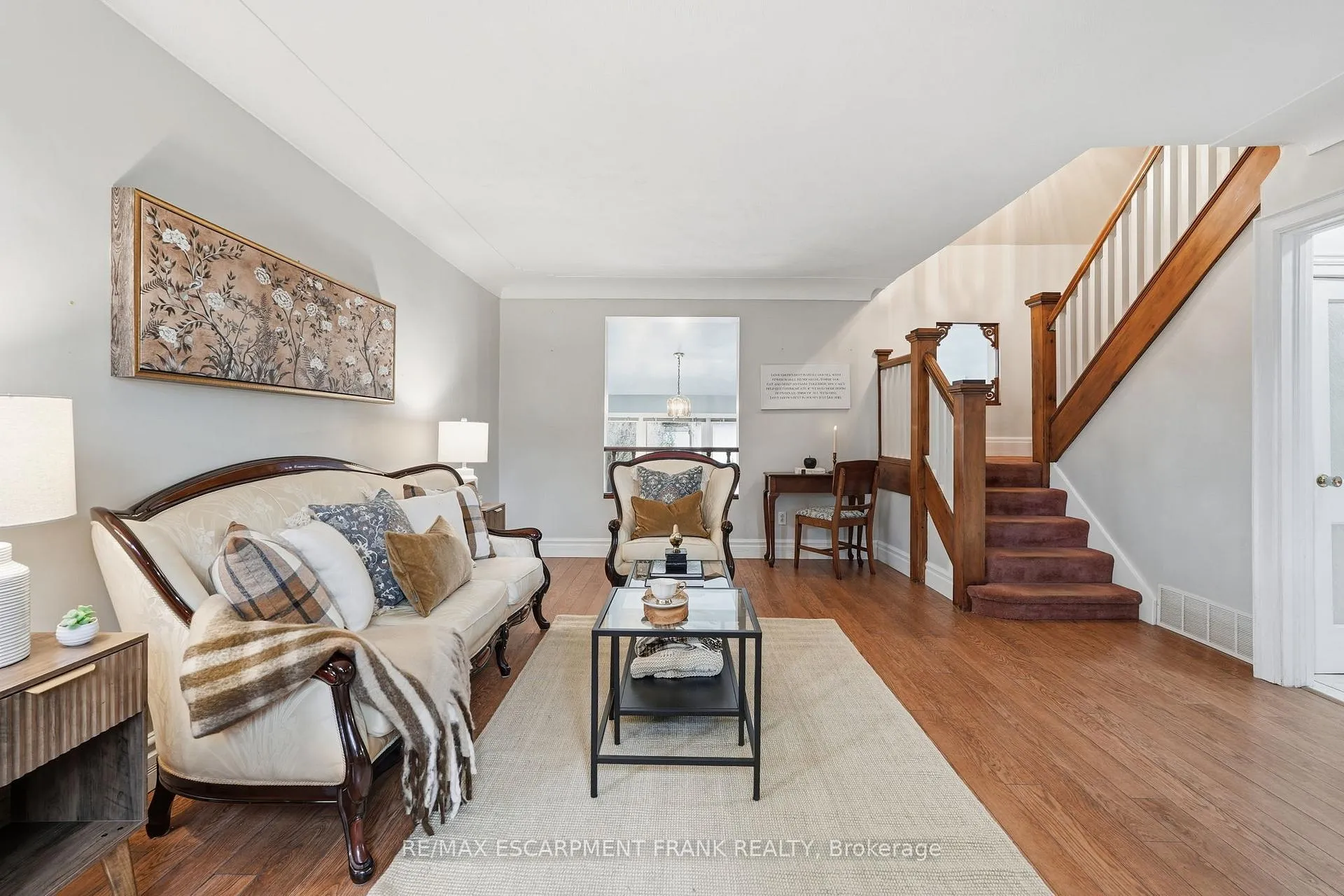 Photo 12 of 685 Dunn Avenue, Hamilton, Parkview — HOMEH