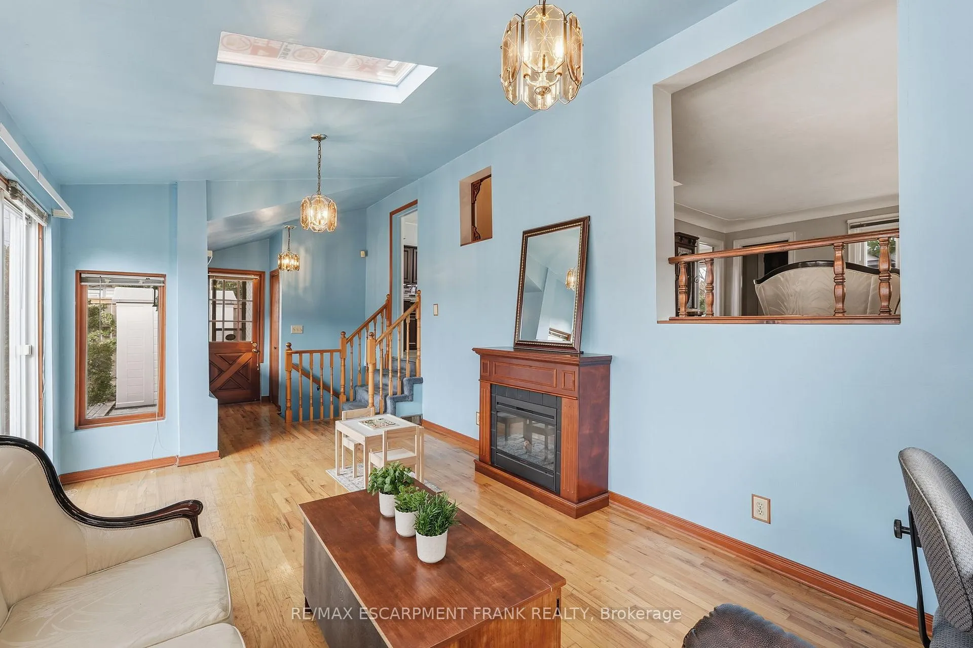 Photo 23 of 685 Dunn Avenue, Hamilton, Parkview — HOMEH