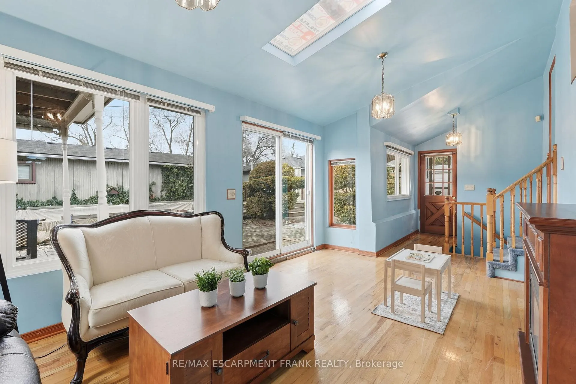Photo 24 of 685 Dunn Avenue, Hamilton, Parkview — HOMEH
