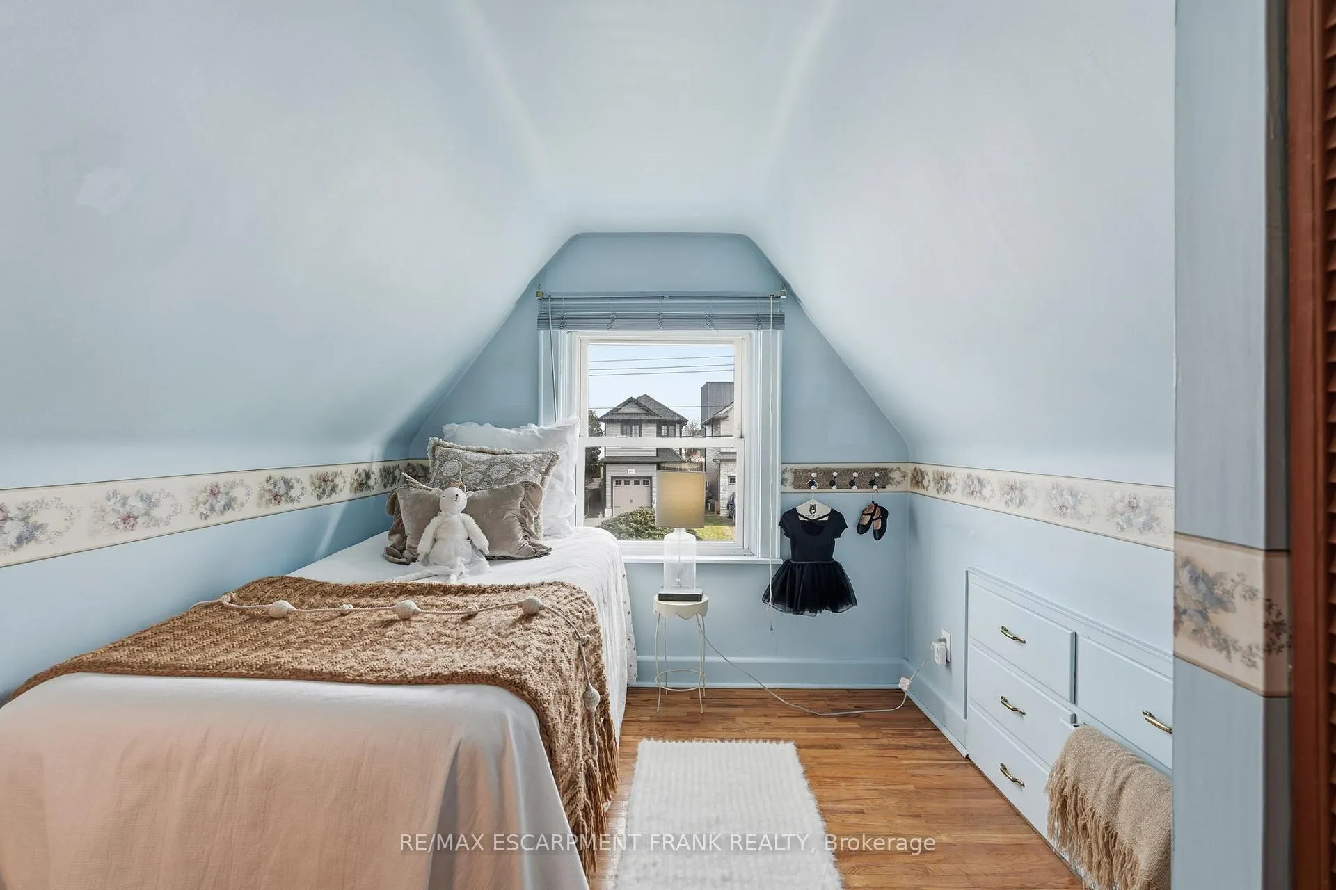 Photo 29 of 685 Dunn Avenue, Hamilton, Parkview — HOMEH