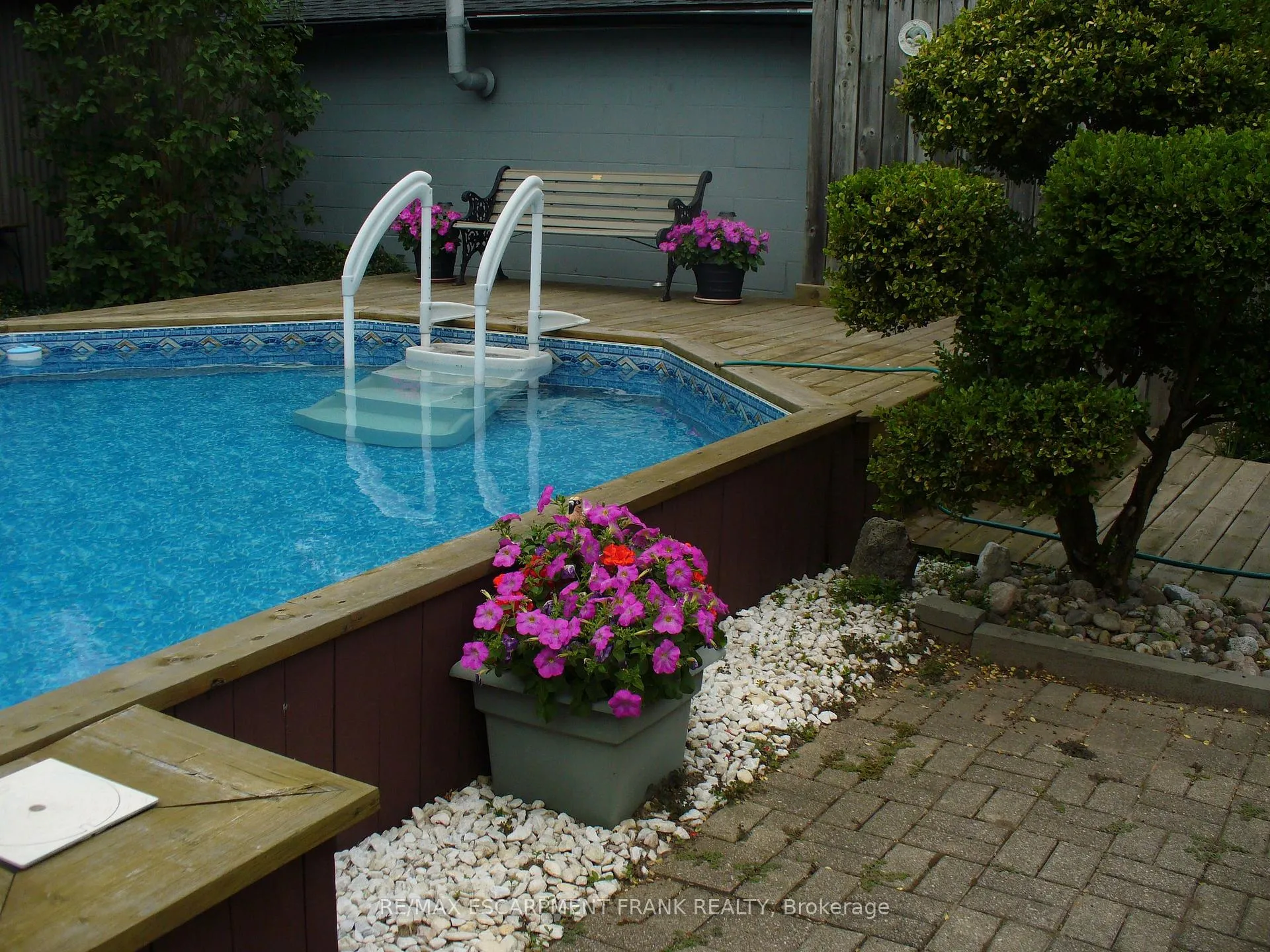 Photo 41 of 685 Dunn Avenue, Hamilton, Parkview — HOMEH