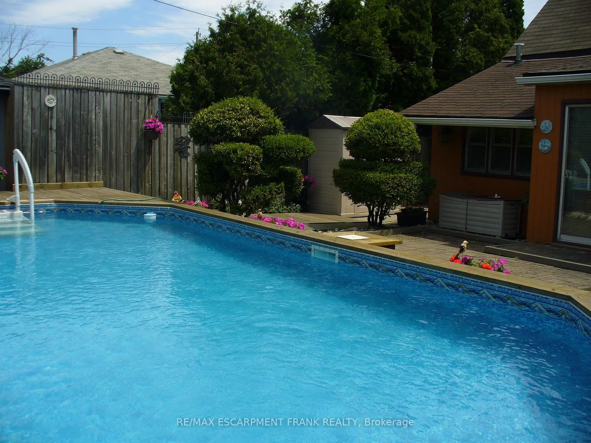Photo 43 of 685 Dunn Avenue, Hamilton, Parkview — HOMEH