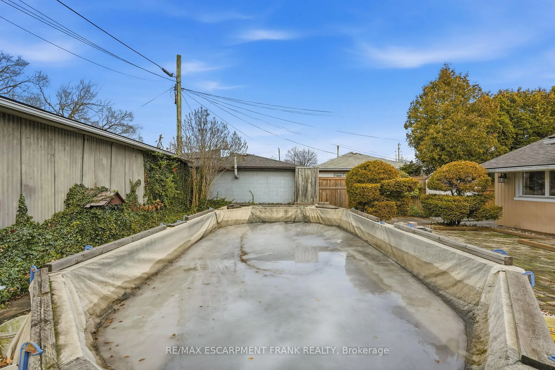 Photo 47 of 685 Dunn Avenue, Hamilton, Parkview — HOMEH