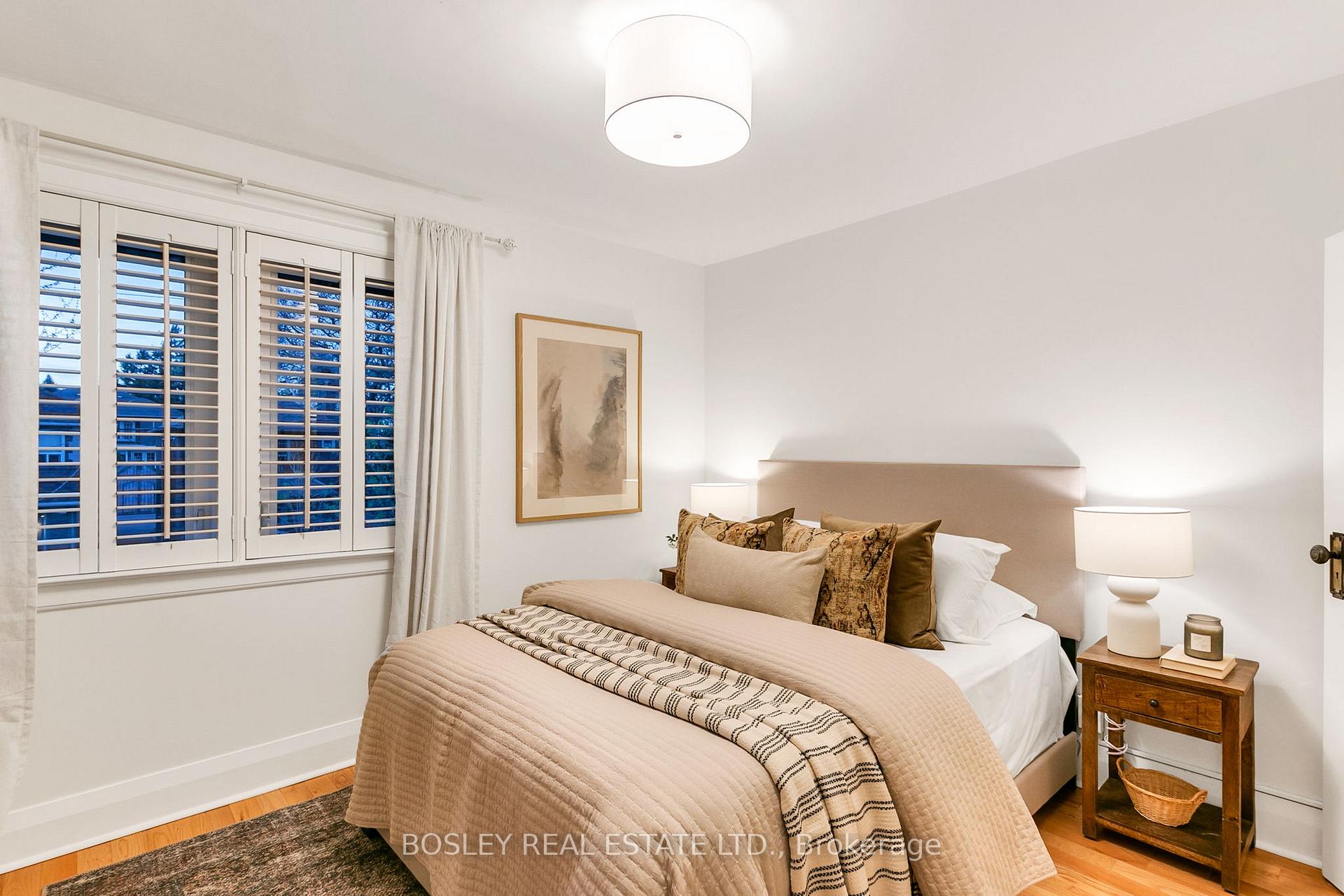 Photo 21 of 17 Glengarry Avenue, Toronto, Lawrence Park North — HOMEH