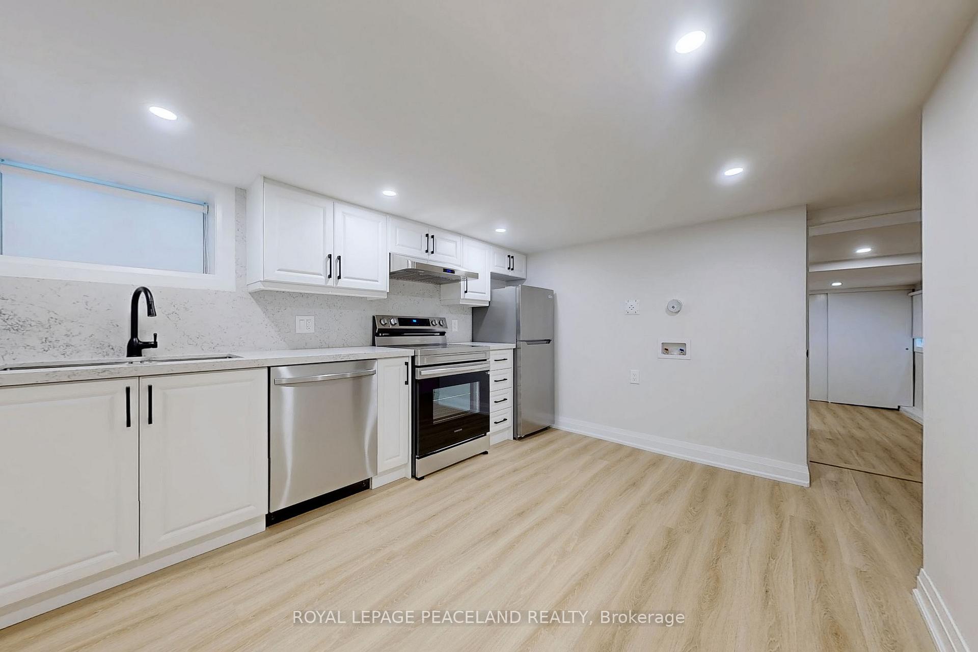 Photo 15 of 73 Merrill Avenue E, Toronto, Woodbine Corridor — HOMEH