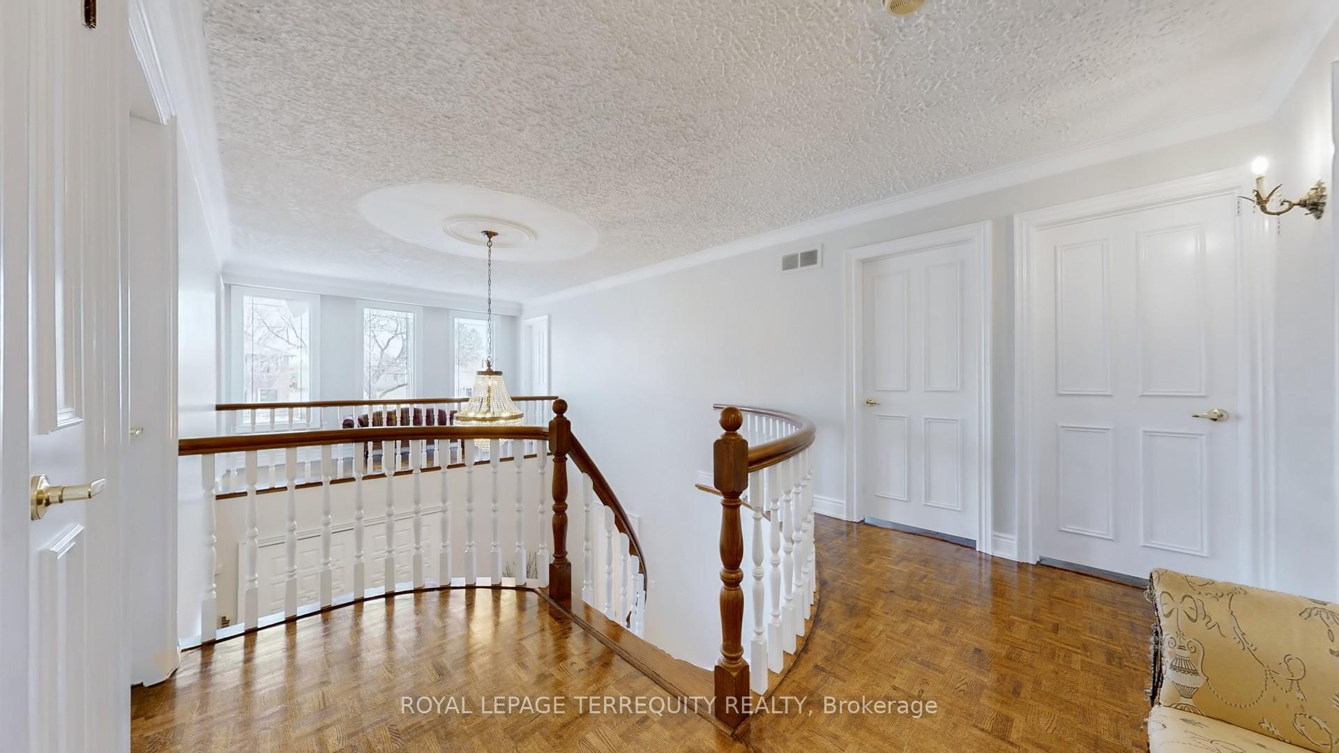 Photo 17 of 8 Ashall Boulevard, Toronto, O'Connor-Parkview — HOMEH