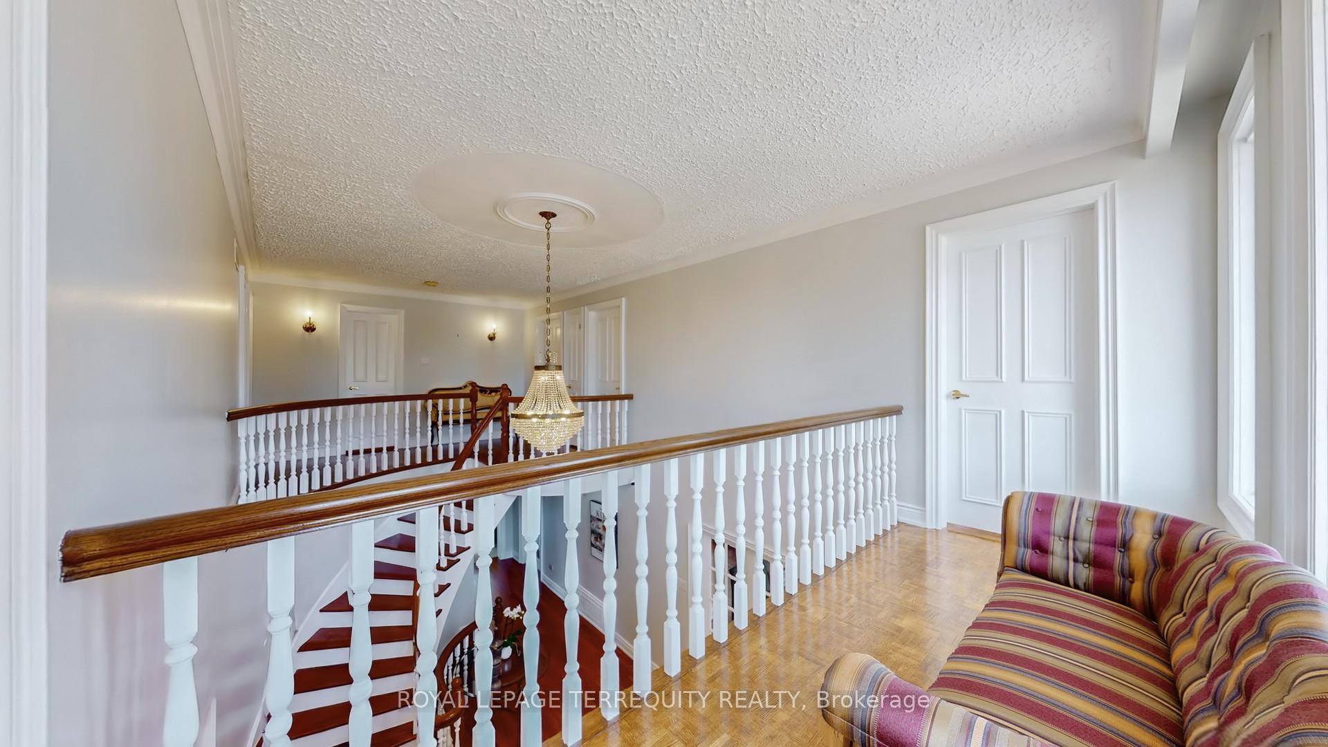 Photo 18 of 8 Ashall Boulevard, Toronto, O'Connor-Parkview — HOMEH