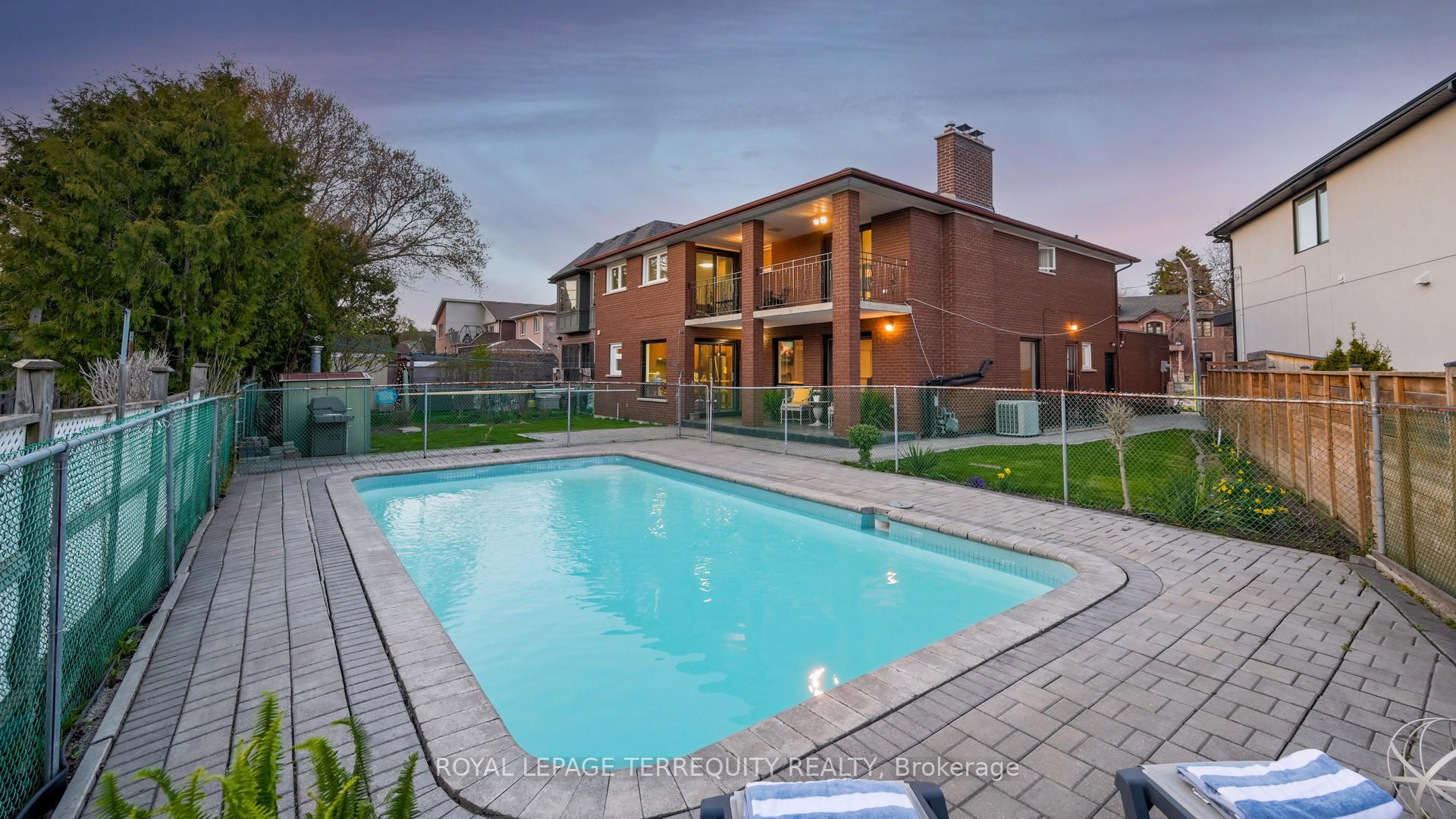 Photo 39 of 8 Ashall Boulevard, Toronto, O'Connor-Parkview — HOMEH