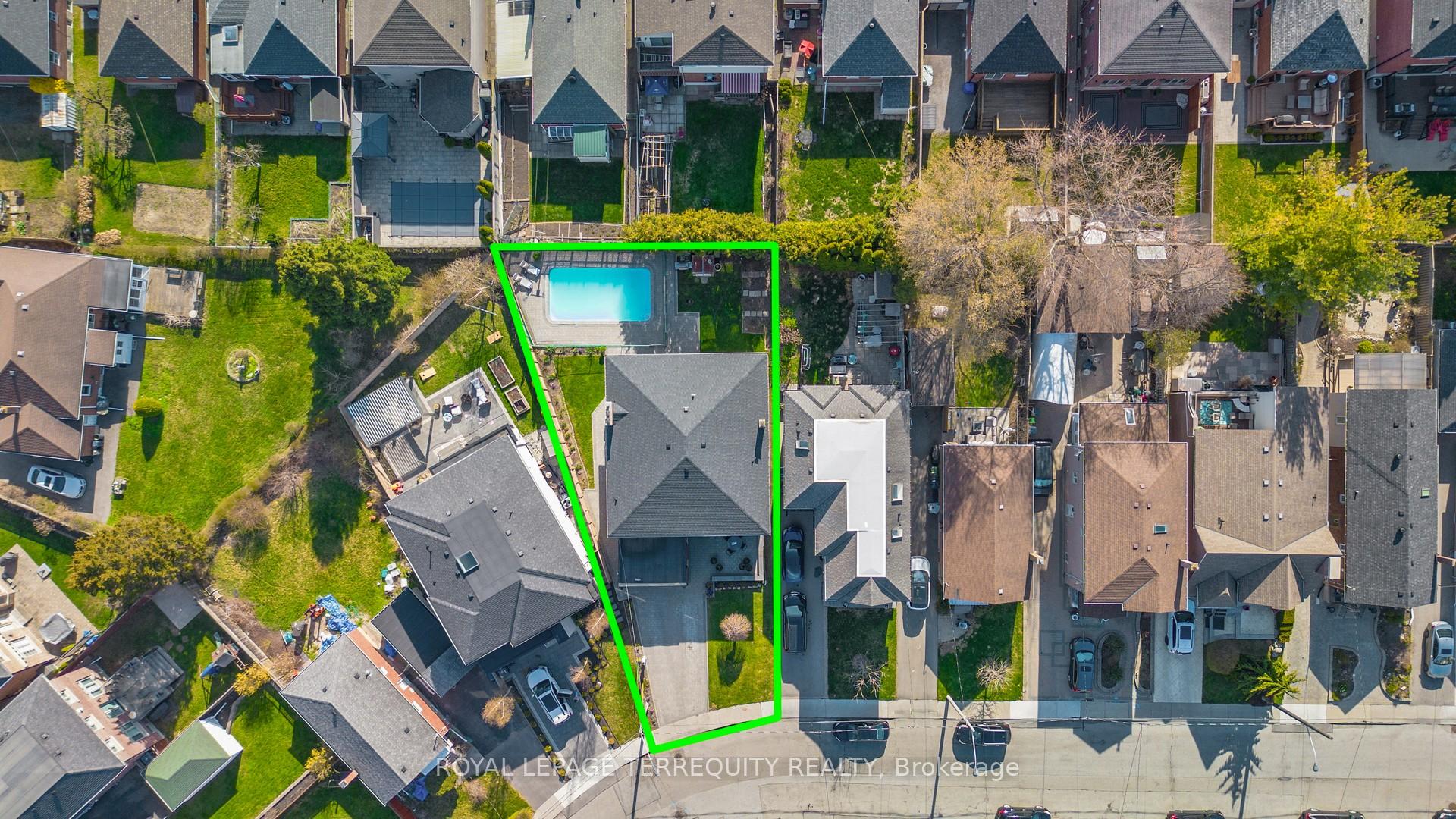 Photo 41 of 8 Ashall Boulevard, Toronto, O'Connor-Parkview — HOMEH