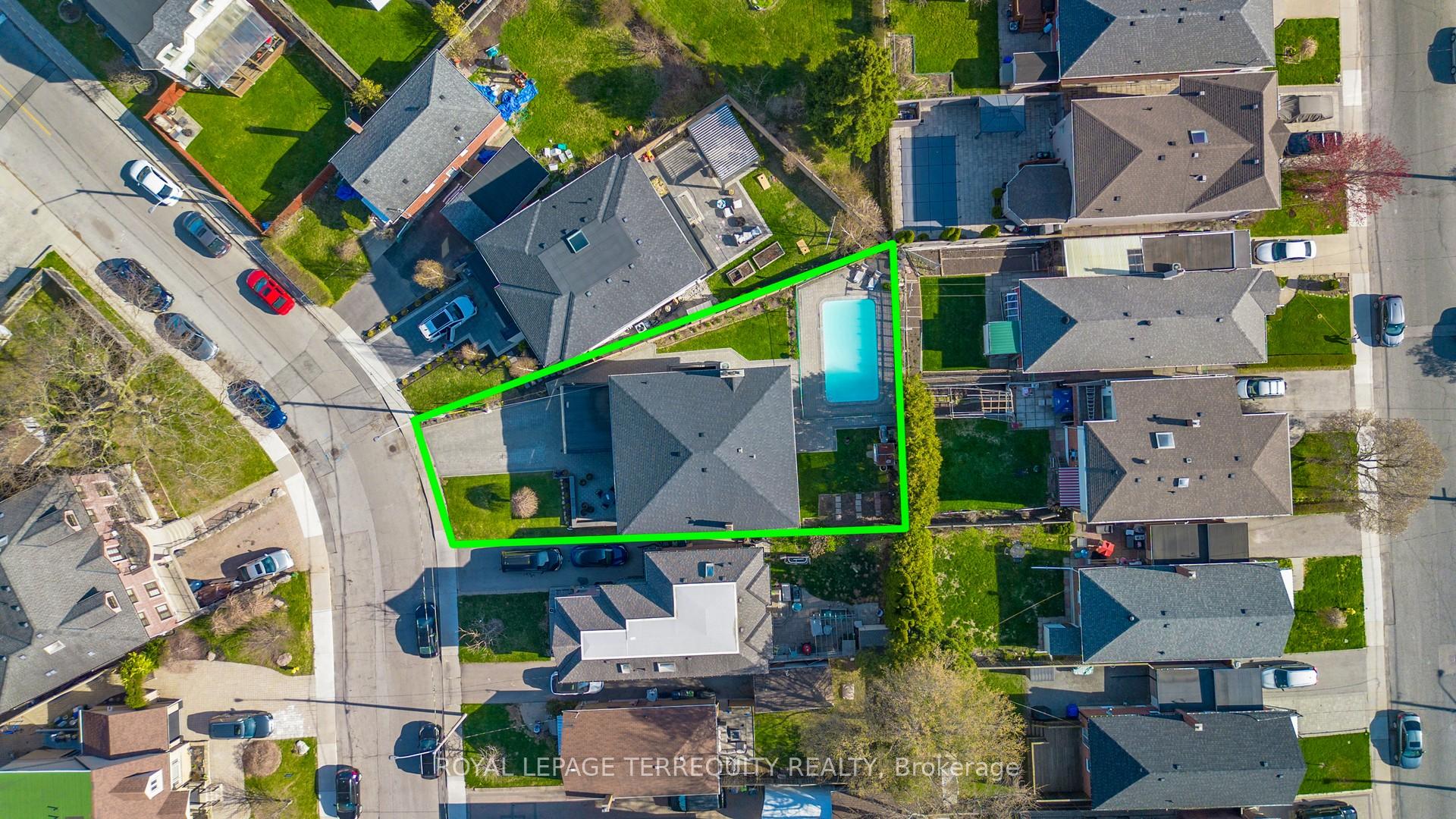 Photo 42 of 8 Ashall Boulevard, Toronto, O'Connor-Parkview — HOMEH
