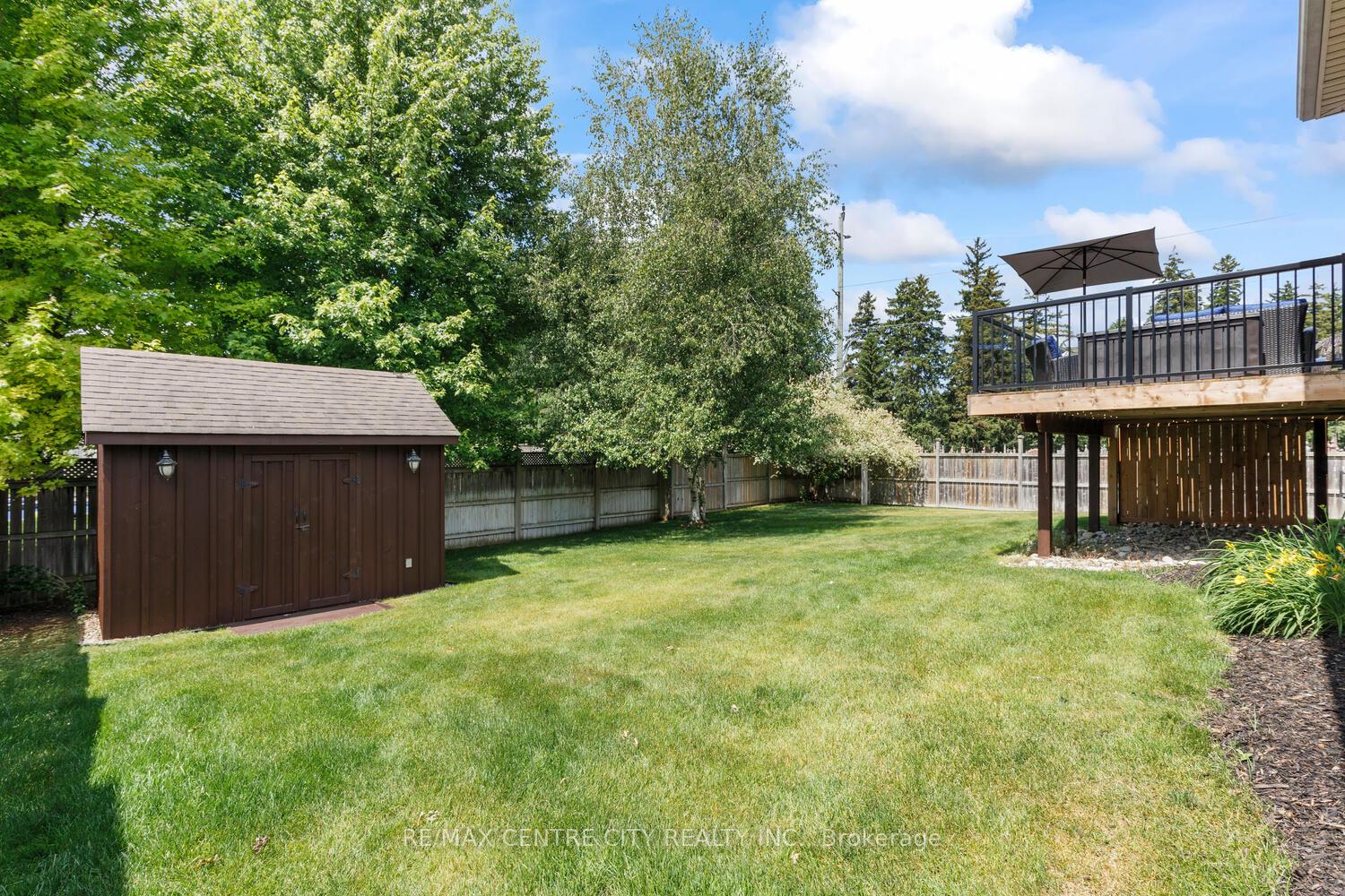 Photo 6 of 4 Ashby Crescent, Strathroy-Caradoc, SW — HOMEH