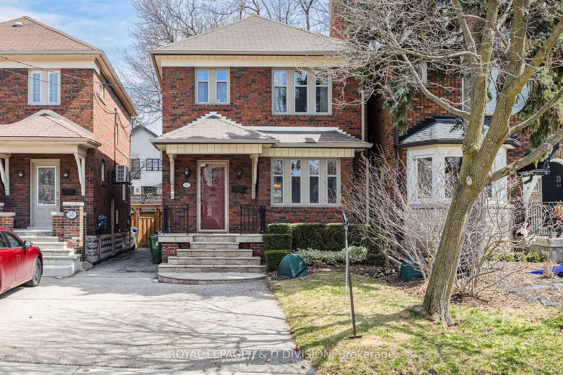 Front of 53 Heddington Avenue
